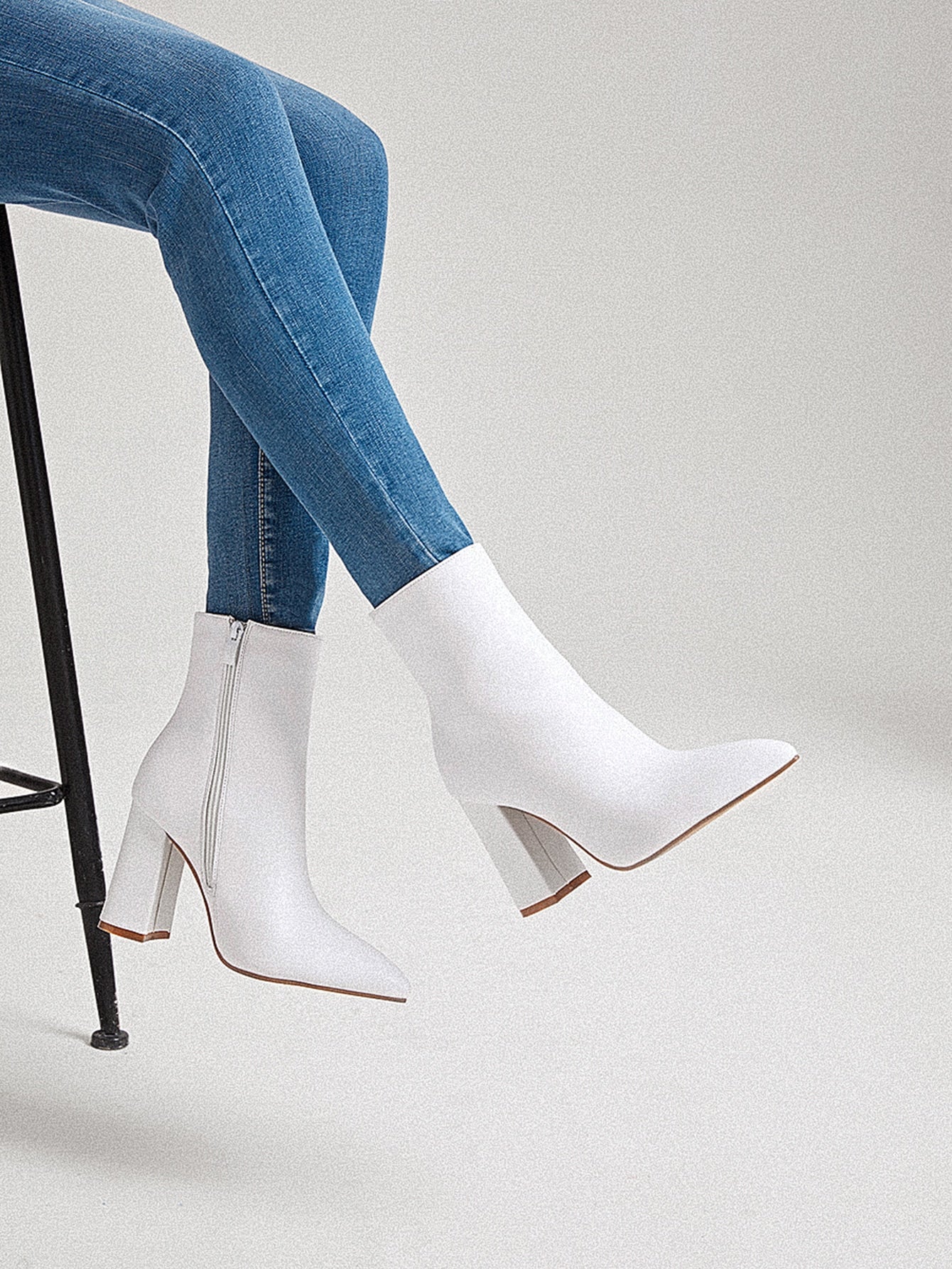 Women White Side Zip Point Toe Classic Boots, Elegant Chunky Heeled Boots