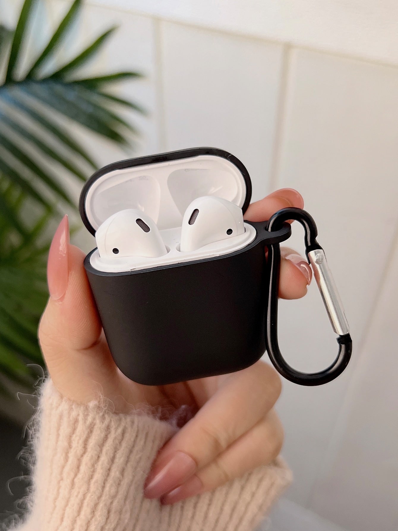 Plain Case Compatible With Airpods, Airpods Not Included