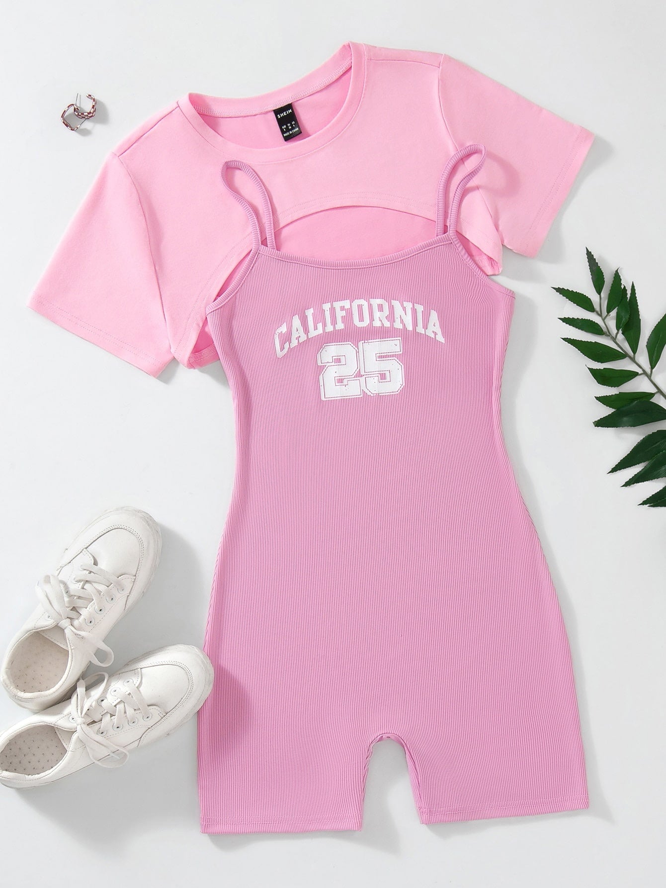 High Low Hem Crop Top & Letter Graphic Cami Romper