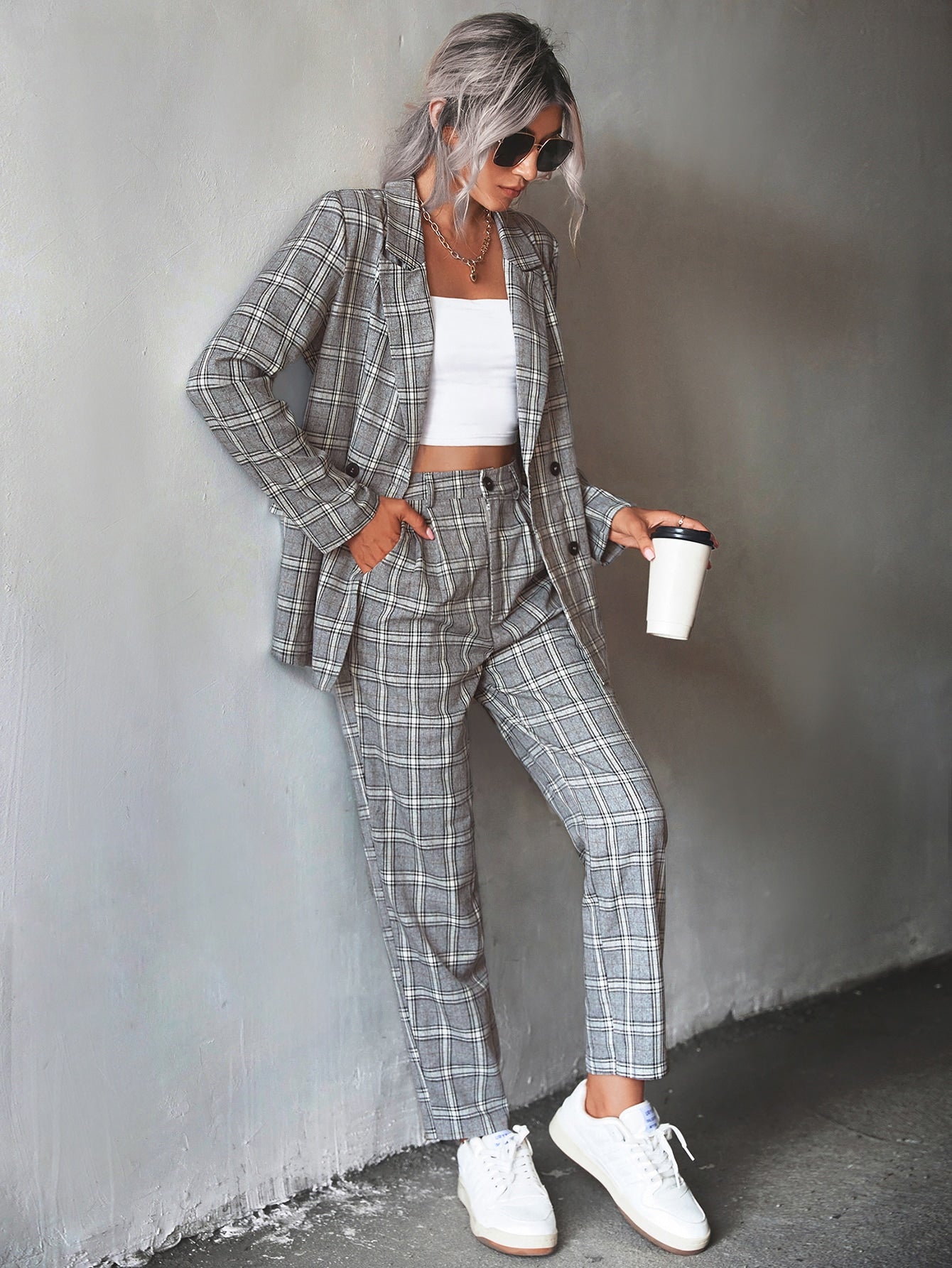 Basic And Versatile Commuter Plaid Double-Breasted Suit Set For Casual Wear