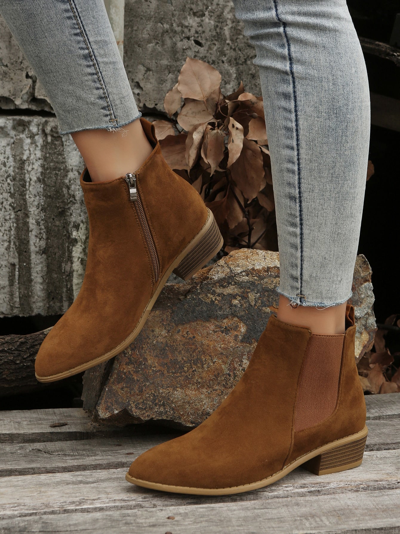 Elegant Faux Suede Zipper Side Pointed Toe Block Heel Chelsea Boots