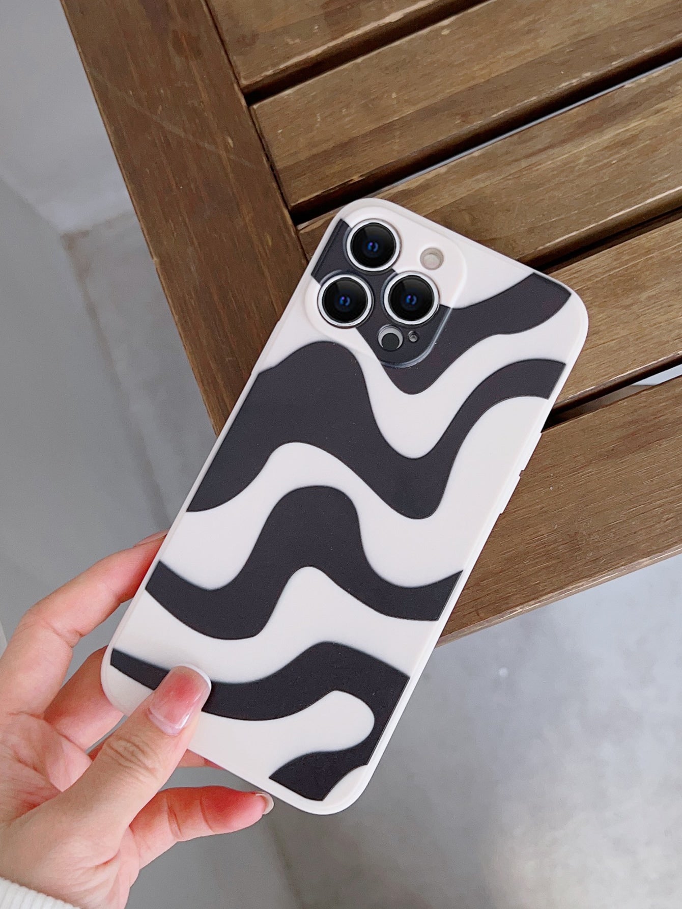 Ribbed Pattern Phone Case Compatible With IPhone 11,IPhone 13,IPhone 14 Pro Max