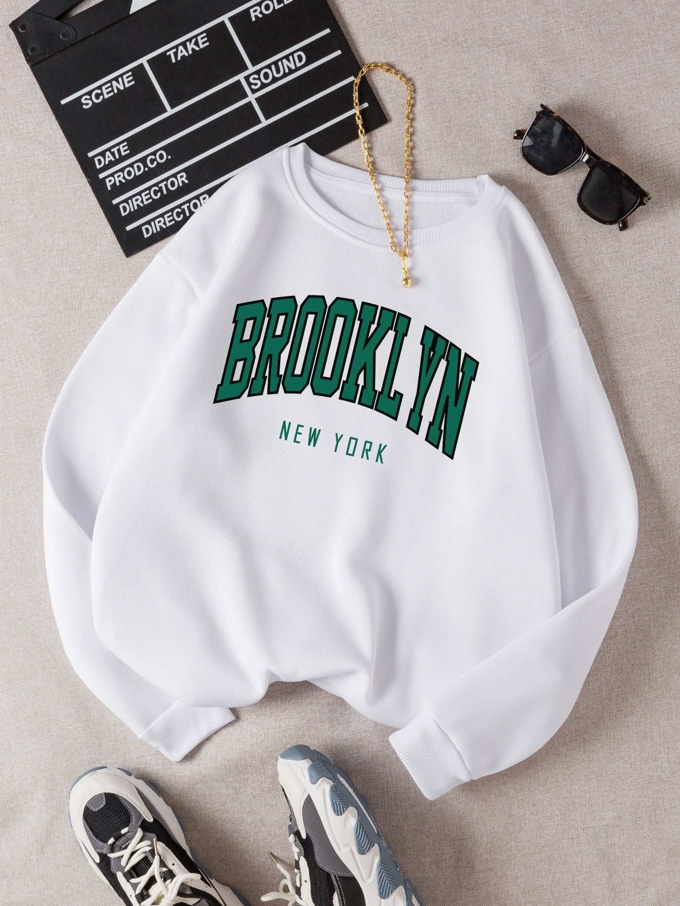 Letter Graphic Thermal Lined Sweatshirt