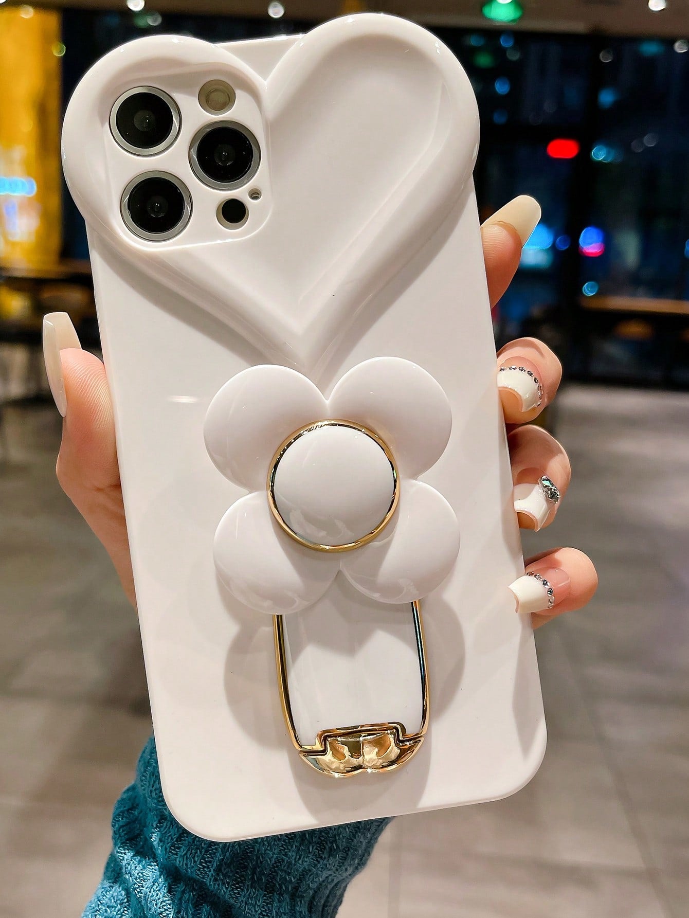 Plain Phone Case With Flower Design Phone Holder Compatible With iPhone 15/15Pro/15Plus/15Promax
