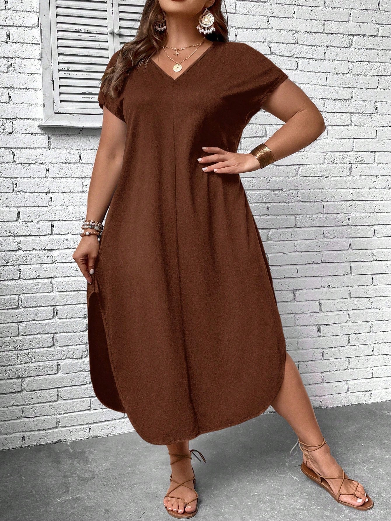 Plus Solid Batwing Sleeve Split Hem Dress