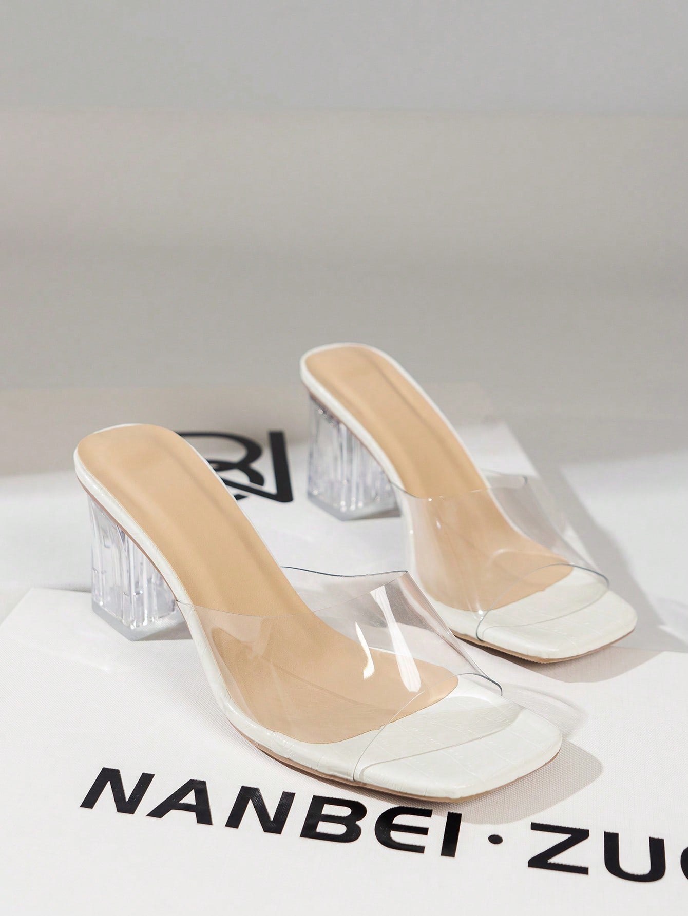 Party Vacation Season New Spring Summer Autumn Winter Elegant White Fashionable Versatile Square Toe Chunky Heel Crystal Decor Transparent Strap Slides Classic Women's Elegant High Heel Sandals