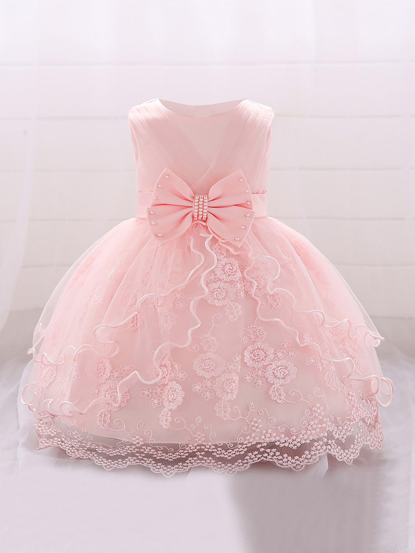 Young Girl Solid Color Tulle And Satin Fluffy Dress With Bow Decoration, Elegant And Gorgeous Party Dress Suitable For Birthday Party