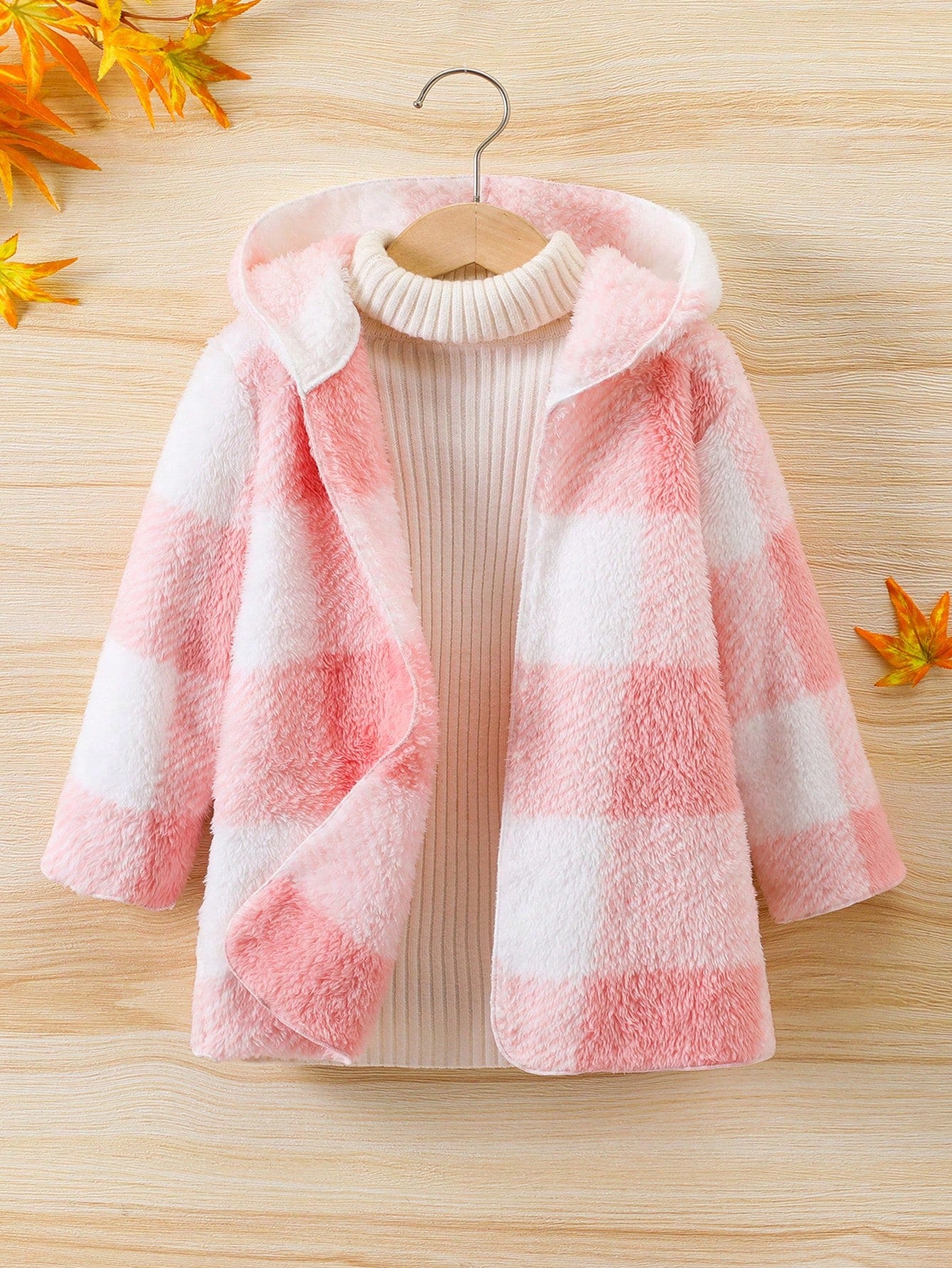 Young Girl Buffalo Plaid Pattern Hooded Teddy Coat Without Sweater
