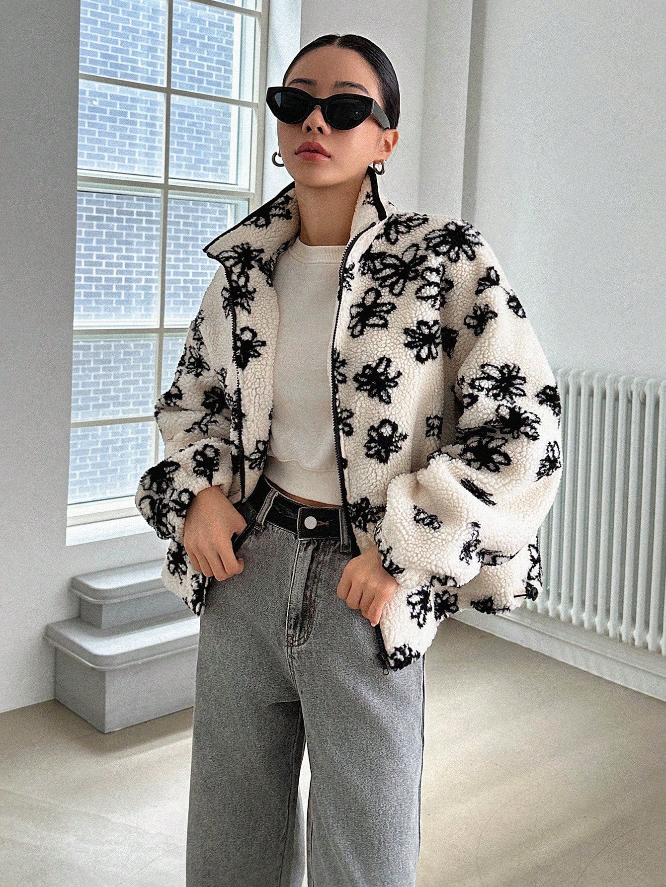 Floral Print Drop Shoulder Teddy Jacket