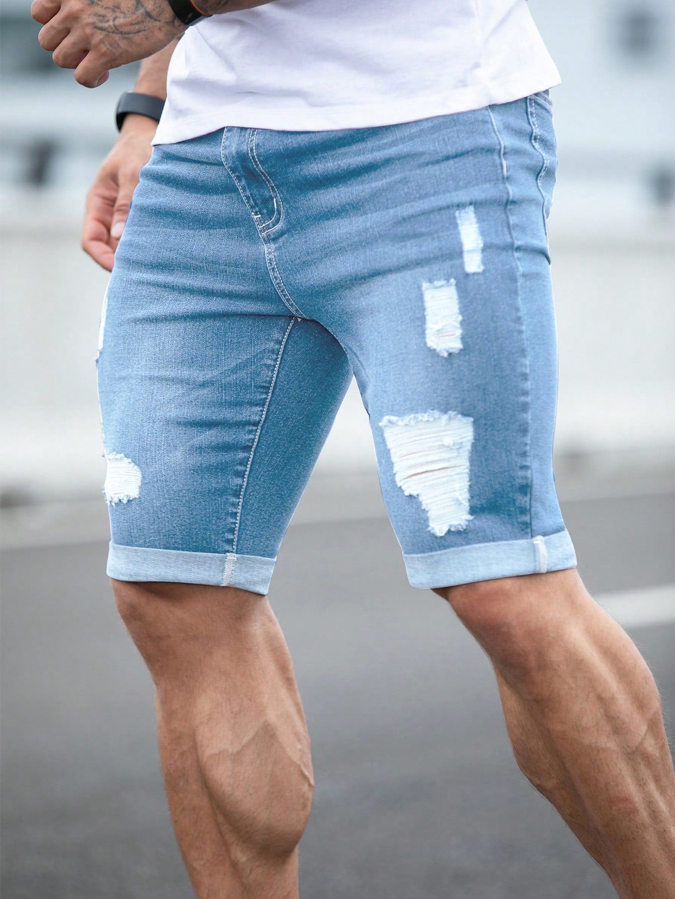 Men Ripped Frayed Bleach Wash Denim Shorts
