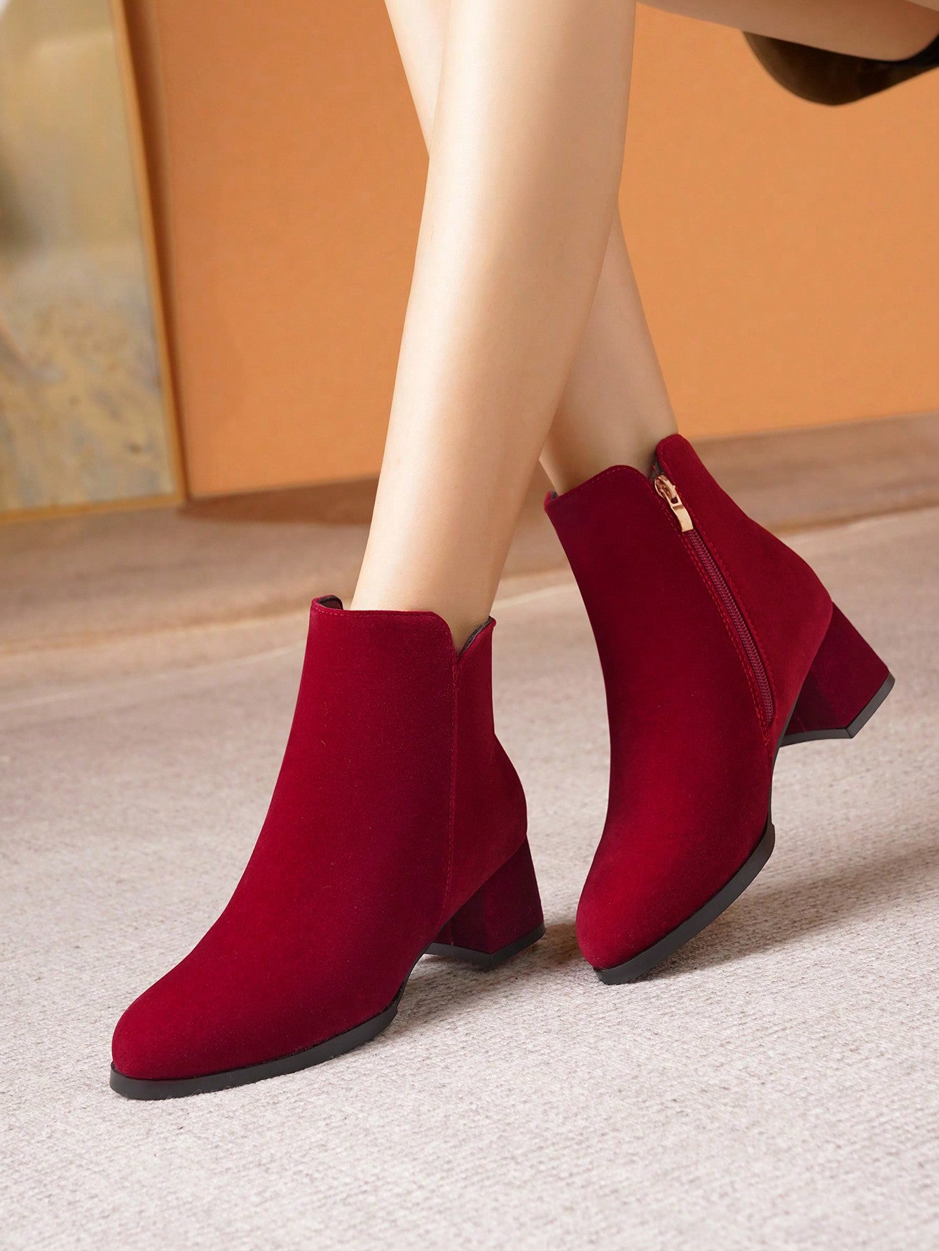 Women's Suede Ankle Boots, 2023 Autumn/Winter New Arrival, Fluffy, Red, Medium-Heeled, Short Tube, Versatile, Large Size, Suede, Bare Boots, Ladies Short Boots