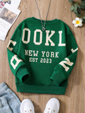 Young Girl Slogan Graphic Sweatshirt
