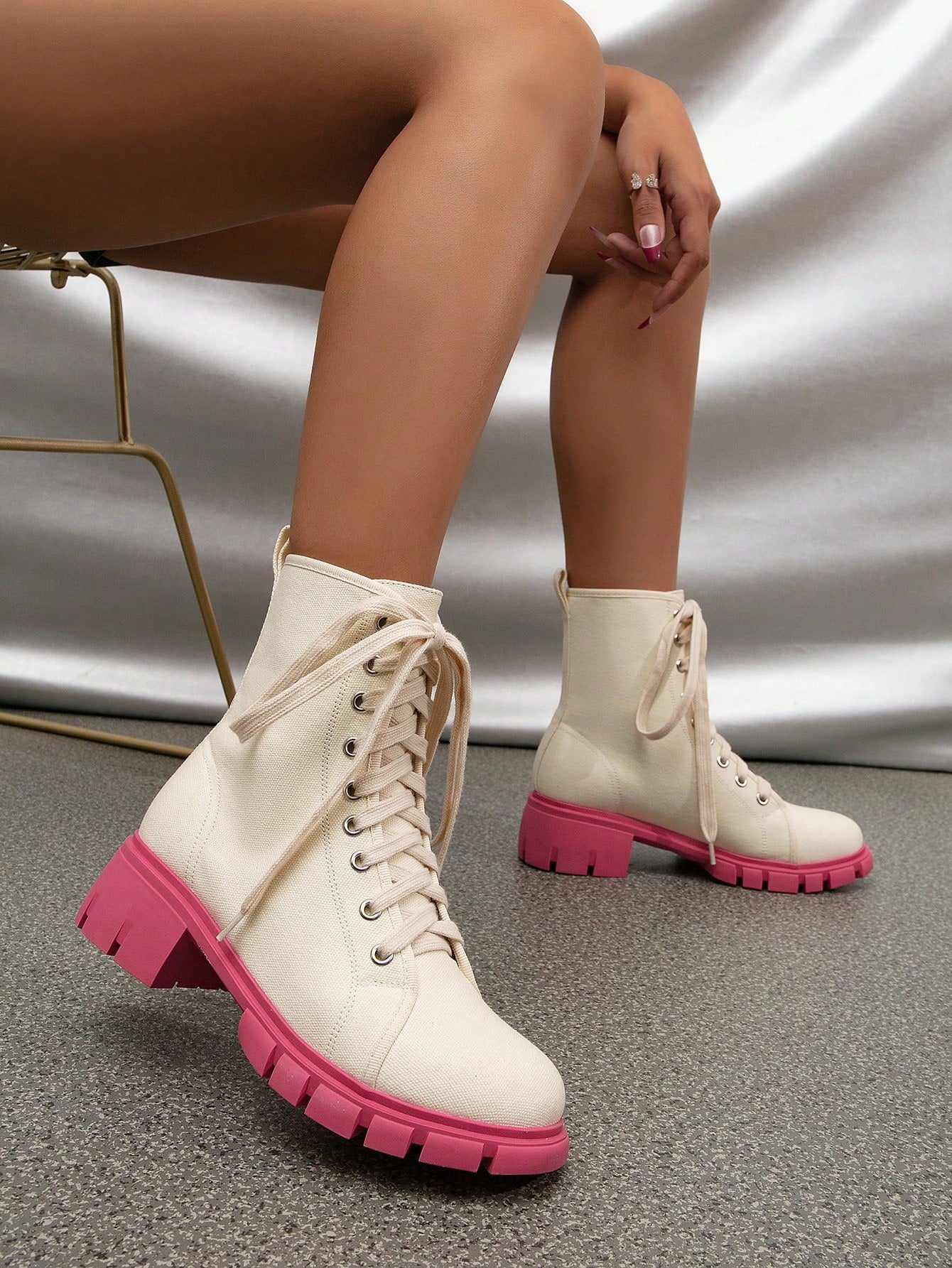 British Style, Sports High Top Boots With Rubber Molding Soles