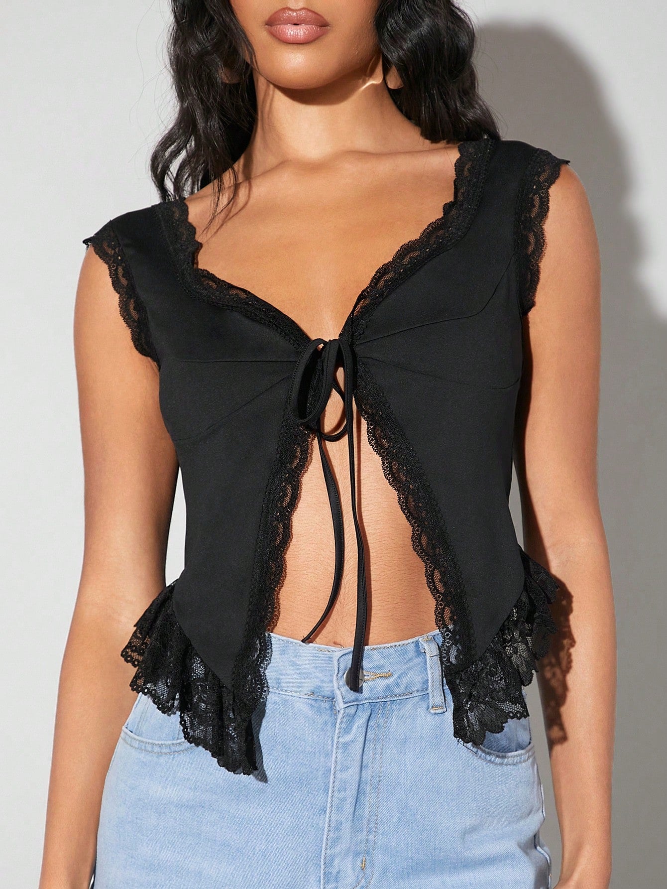 Black Lace Trim Bow Tie Going Out Summer Tank Top, Suitable For Date And Daily Wear