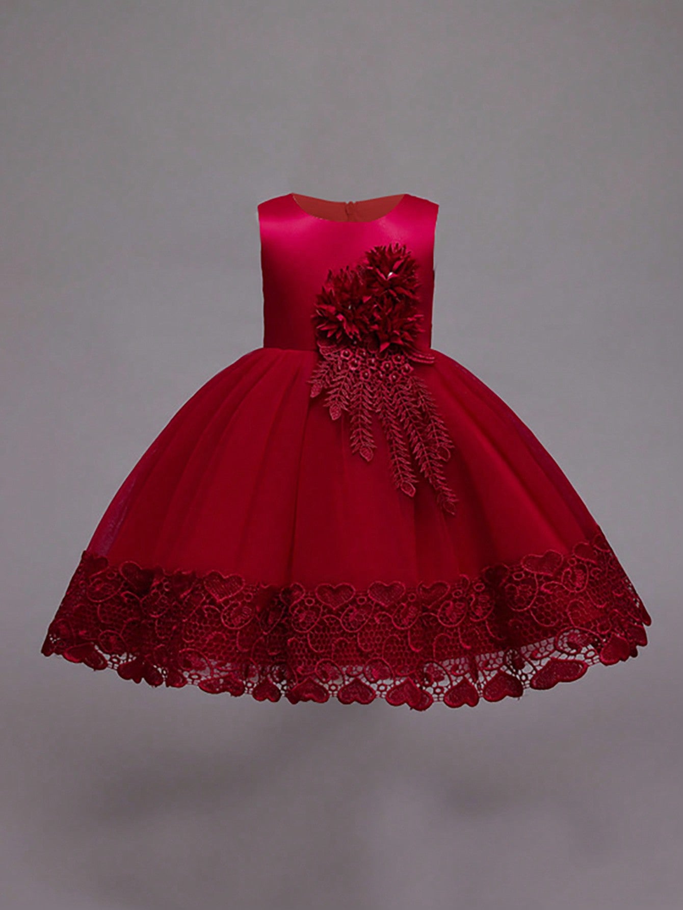 Young Girl's Sleeveless Floral Mesh Dress With Round Neckline, Perfect For Attending Parties
