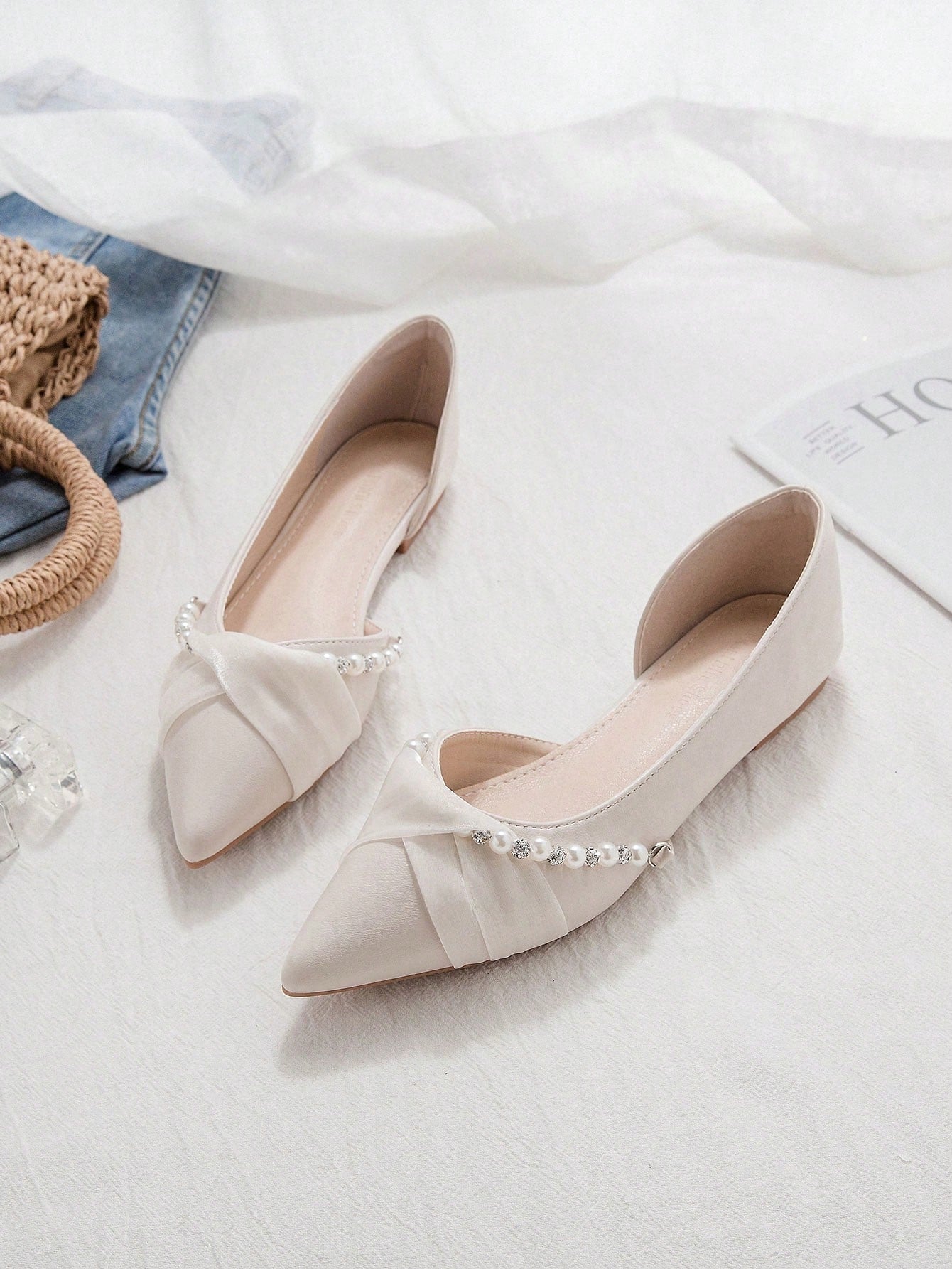 New Arrival Women's Low-Cut Soft Flat Shoes With Pointed Toe, Side Hollow Design, Graceful Elegant, Suitable For Dress In Spring 2024