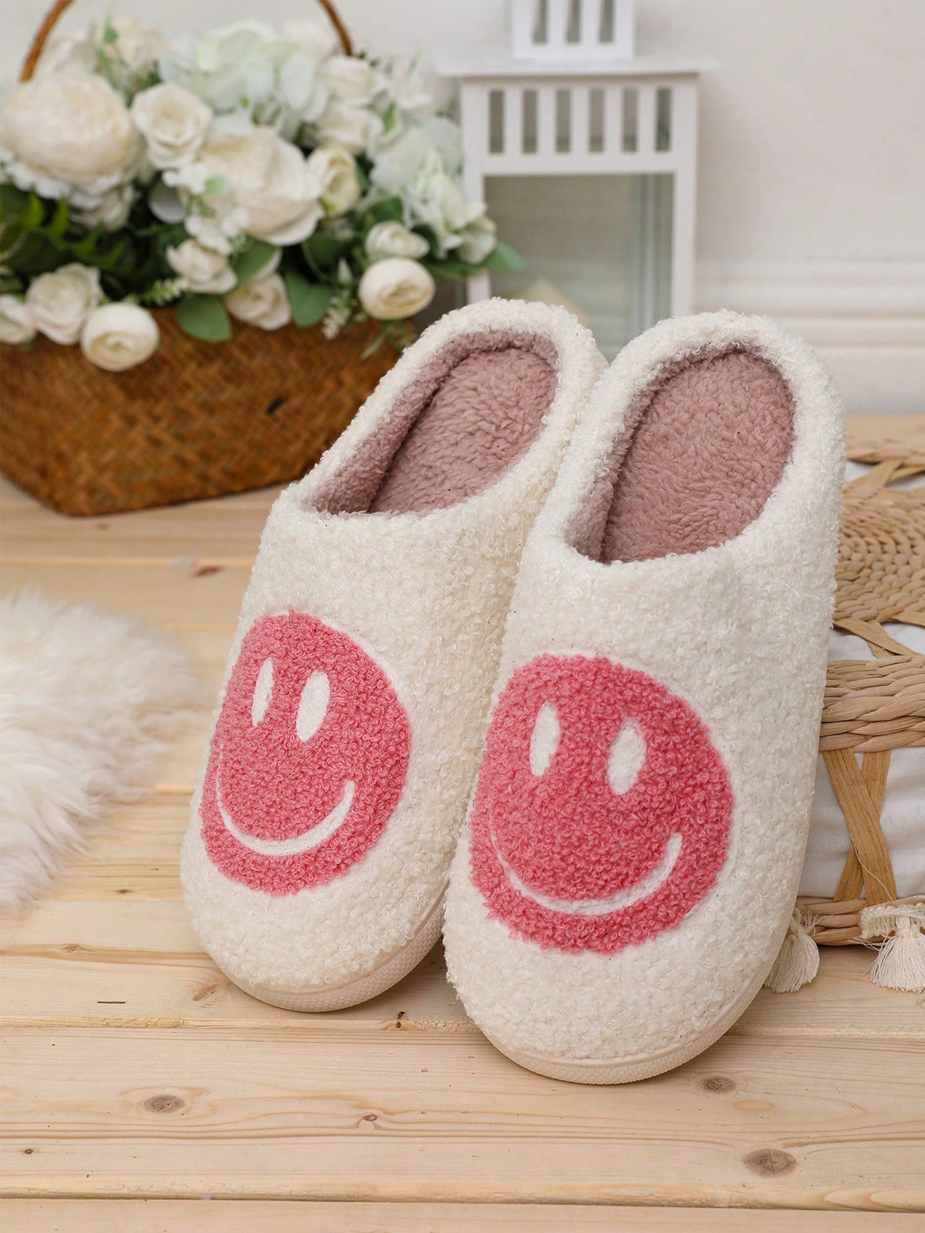 Women's Korean Style Cute Cartoon  Fabric Slippers, Thickened Wear-Resistant, Warm Home Couple Fabric Slippers For Autumn And Winter