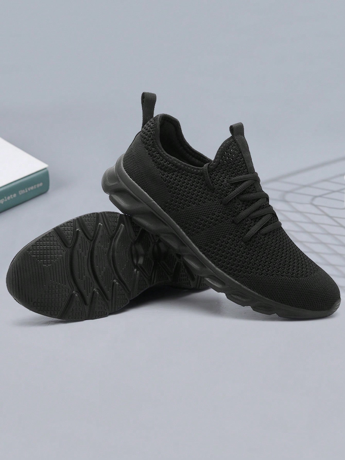 Children's Sports Shoes Boys And Girls Tennis Running Shoes Waterproof Hiking Shoes Outdoor Anti Slip Sneakers Lightweight Casual Shoes White