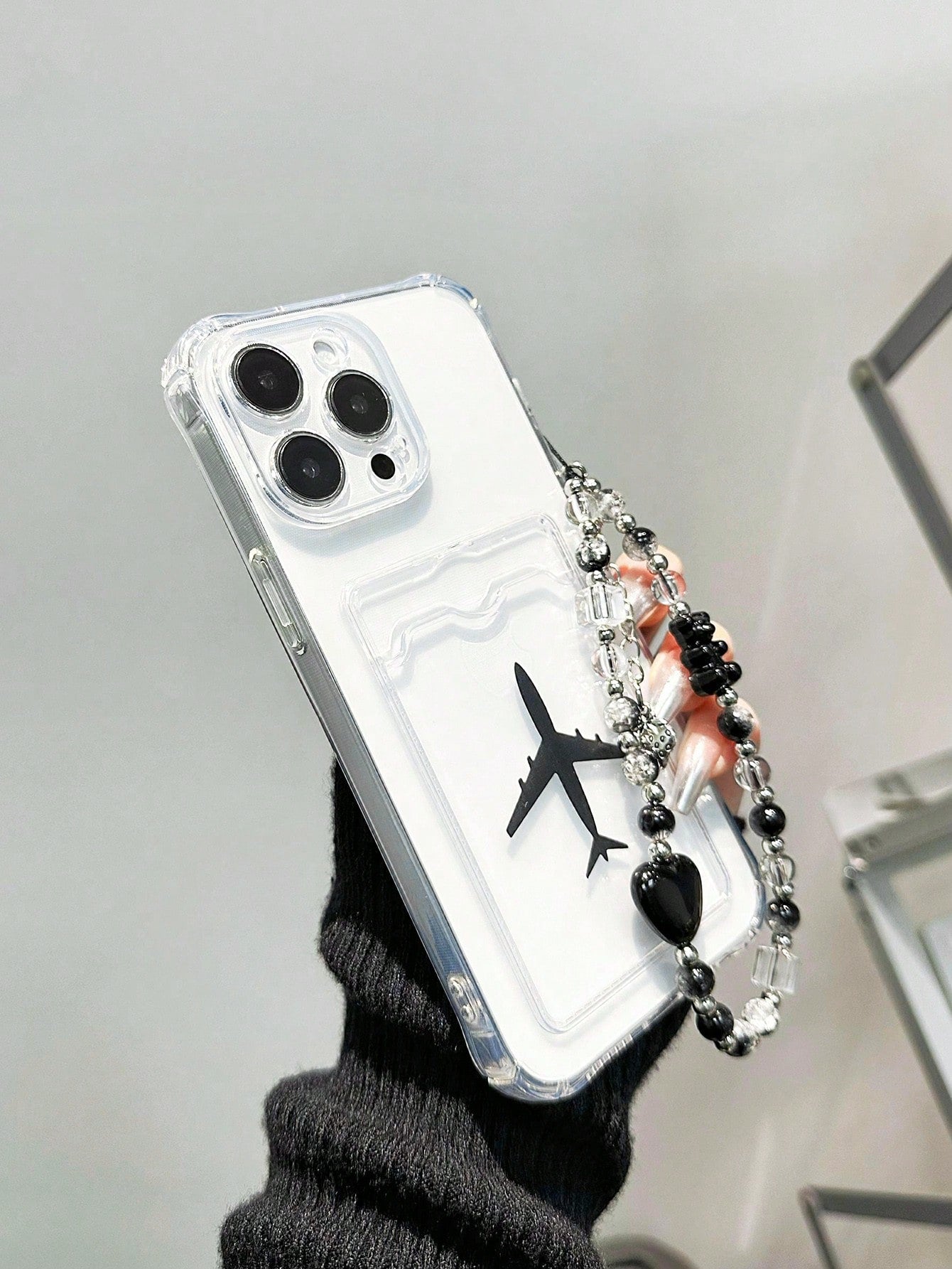 With Phone Charm Card Holder With Heart Shaped Cartoon Painting & Extra Bear Chain, Multi-Functional, 4 Corners Anti-Fall, Transparent Hand Strap Design, Thickened Shockproof Phone Case, Compatible With Iphone