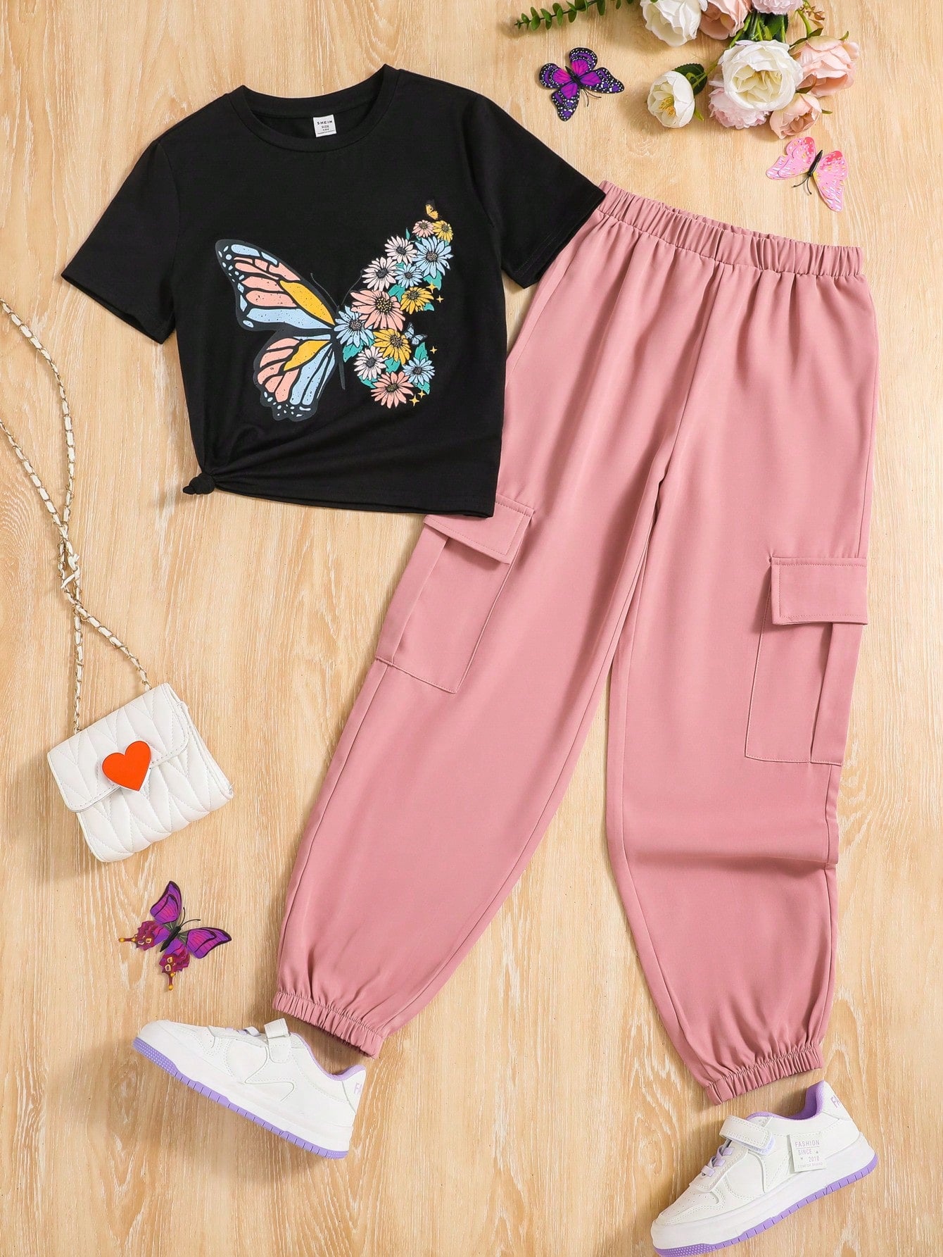 Tween Girl Butterfly & Floral Print Tee & Flap Pocket Pants