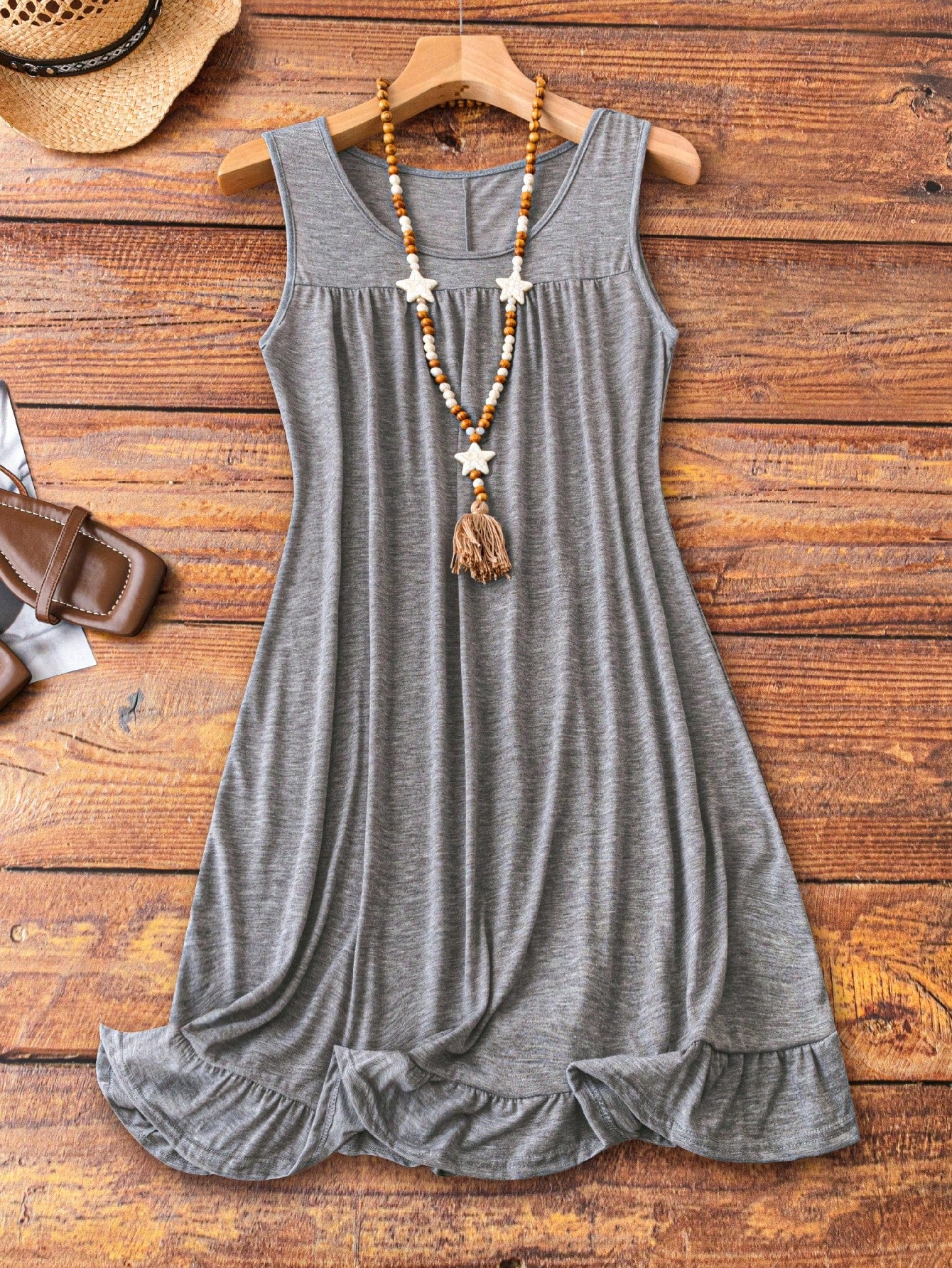 Plus Size Women Solid Color Simple Round Neck Sleeveless Dress