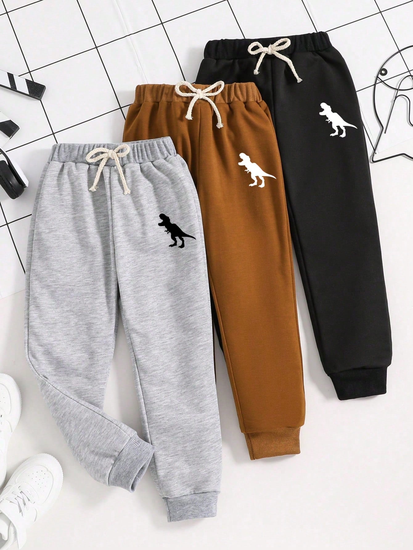 Young Boy 3pcs Dinosaur Patterned Sweatpants