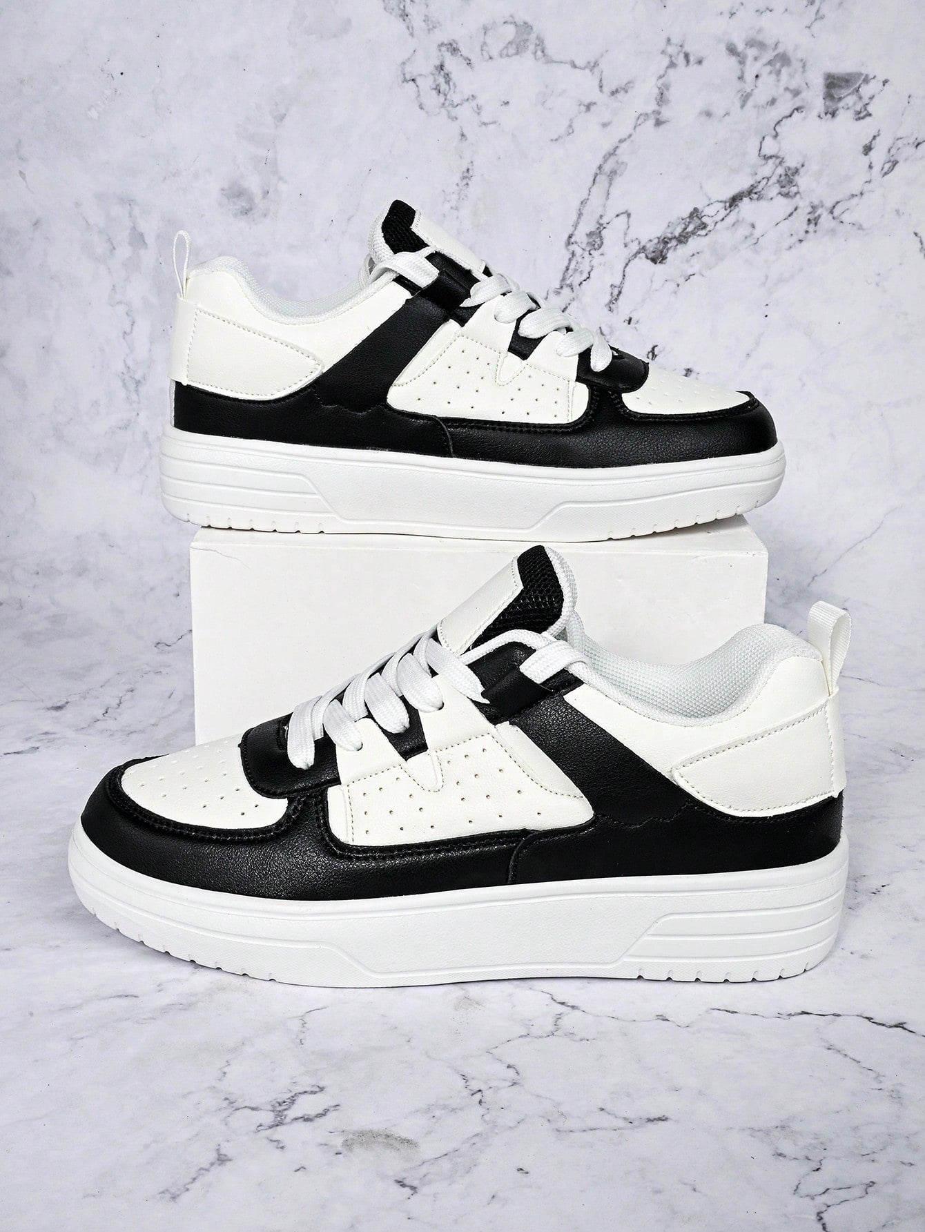 Unisex Sweet &amp; Lovely Simple Style Casual Outdoor-Style Anti-Skid &amp; Breathable Low-Cut Sneakers, All Season