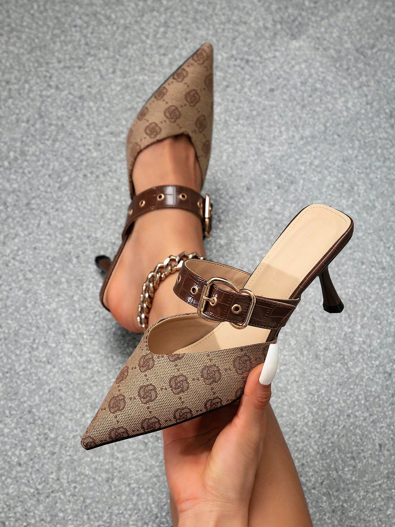 Sexy Ankle Strap Pointed Toe Stiletto Heels, Comfortable And Stylish, High-End Feeling, Hollow Out Design On The Back, Won't Make Your Feet Feel Tired