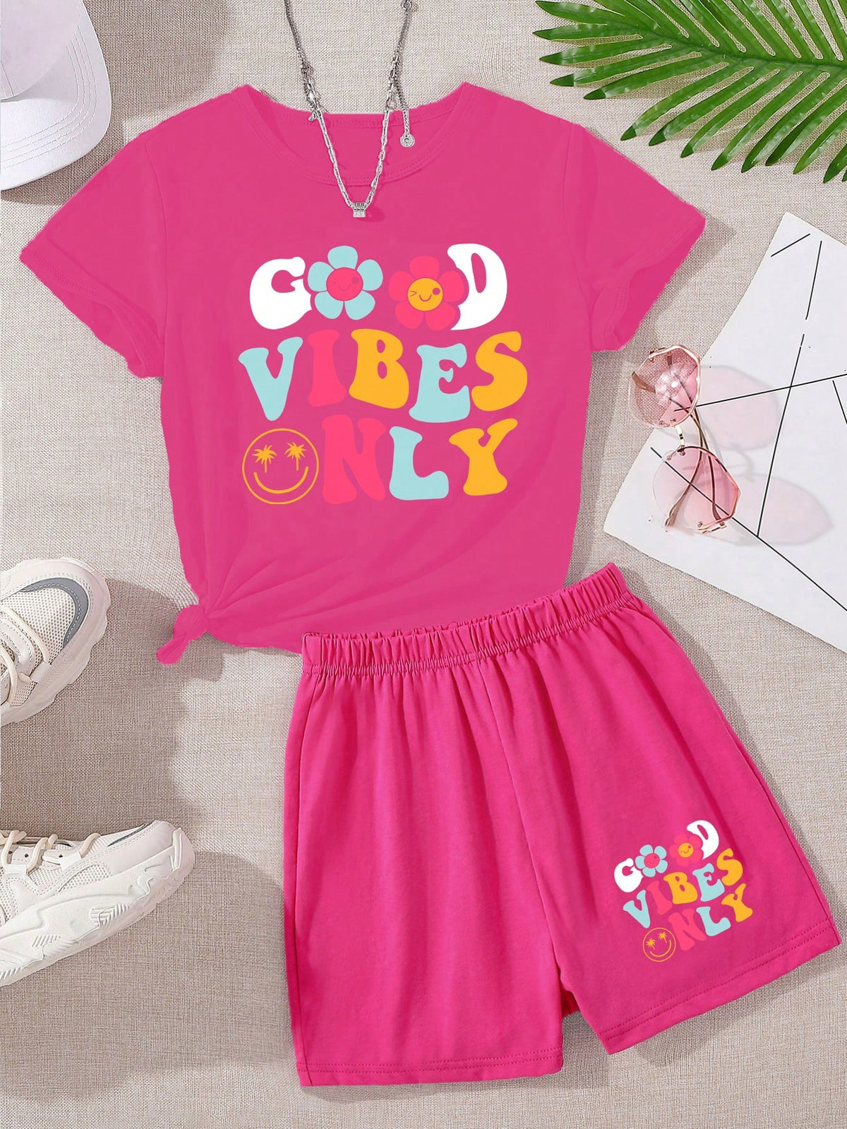 Teen Girls' Slogan & Printed Short Sleeve T-Shirt And Shorts Set