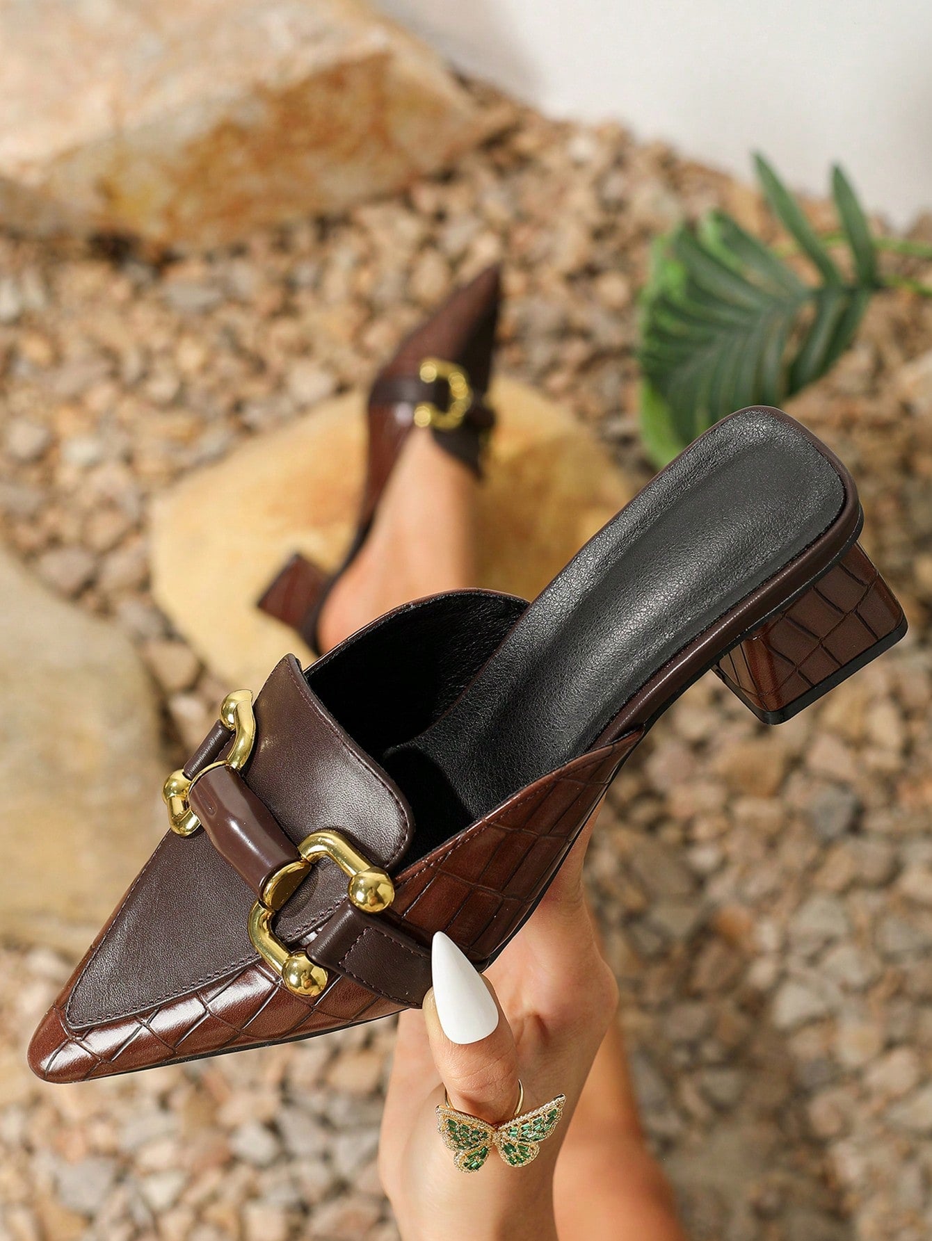 Fashionable Women's Peep Toe High Heel Chunky Heel Sandals