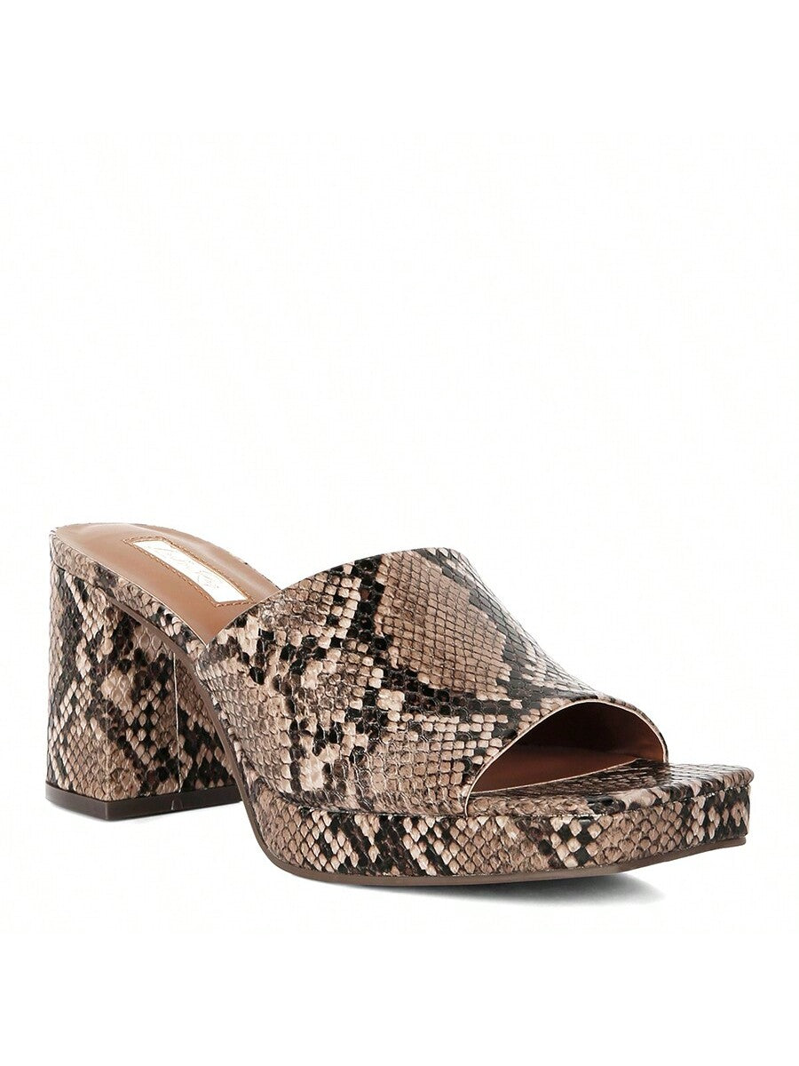 Artemisa Block Heel Slip On Sandals