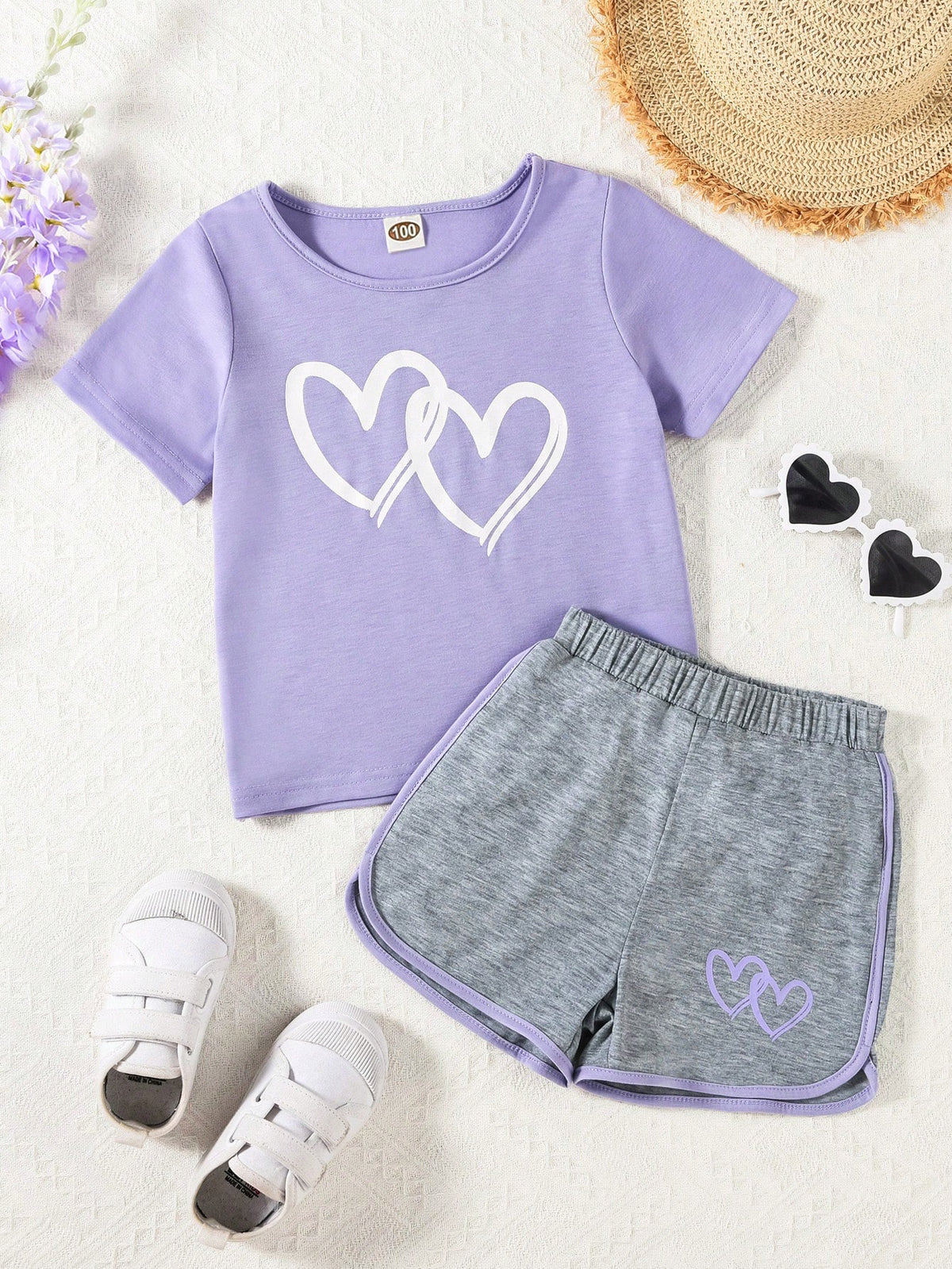 Young Girl Dopamine Heart Print Casual Short Sleeve T-Shirt And Color-Block Hem Shorts Set For Mother Day, Summer