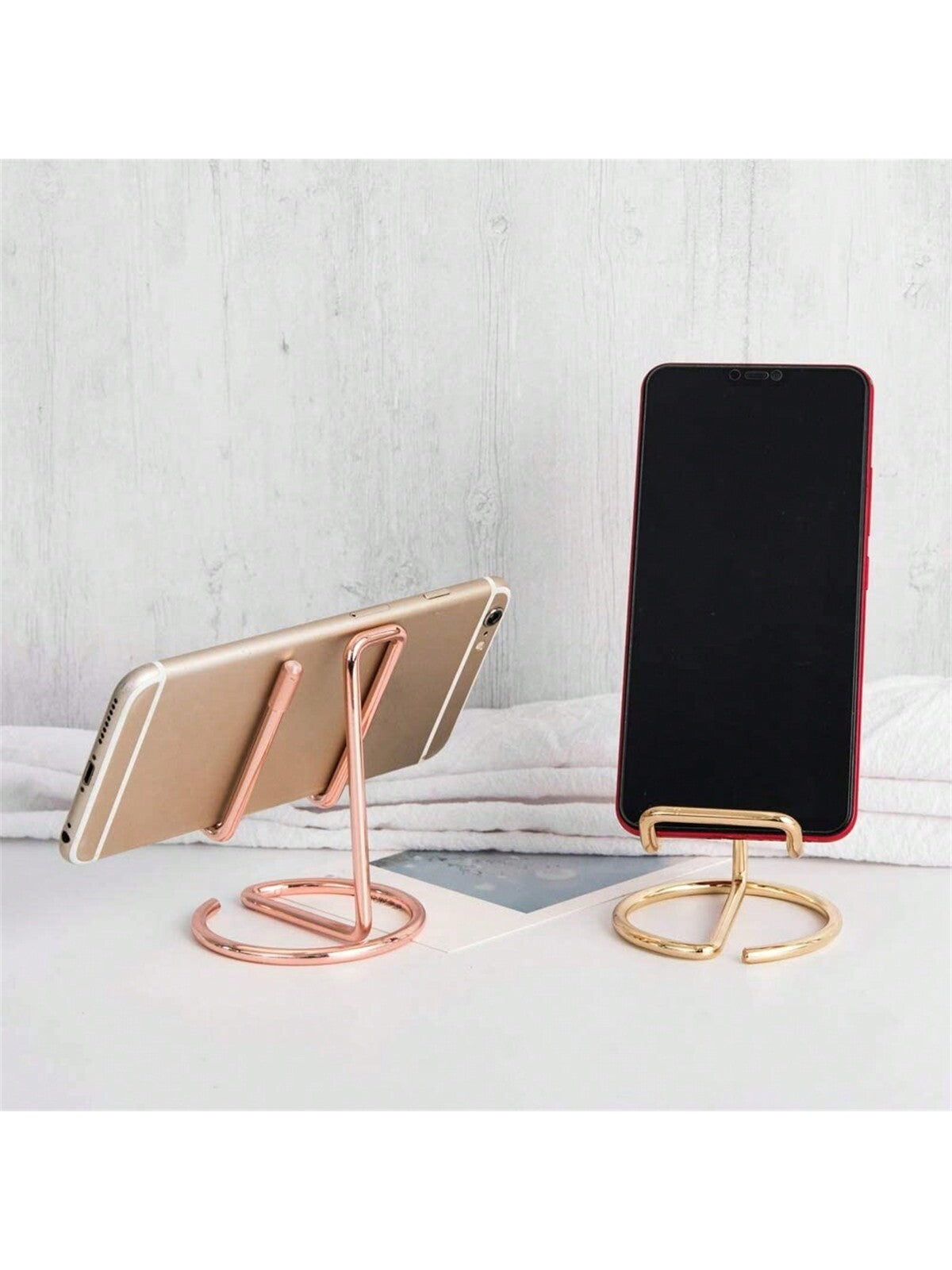 Universal Cell Phone And Tablet Stand Holder - Rose Gold, Portable And Adjustable For Comfortable Viewing On Any Desk Or Tabletop!