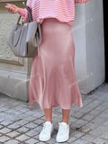 A Elastic High Waist Satin Zipper Back Mermaid Hem Casual Comfort Skirt Silk Fabric With No Wrinkle