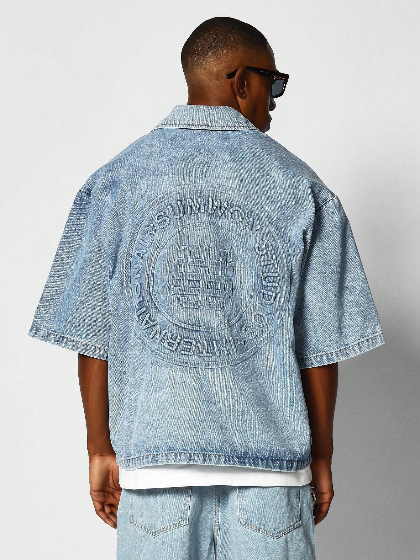 Boxy Fit Shirt With Back Embossing College Ready