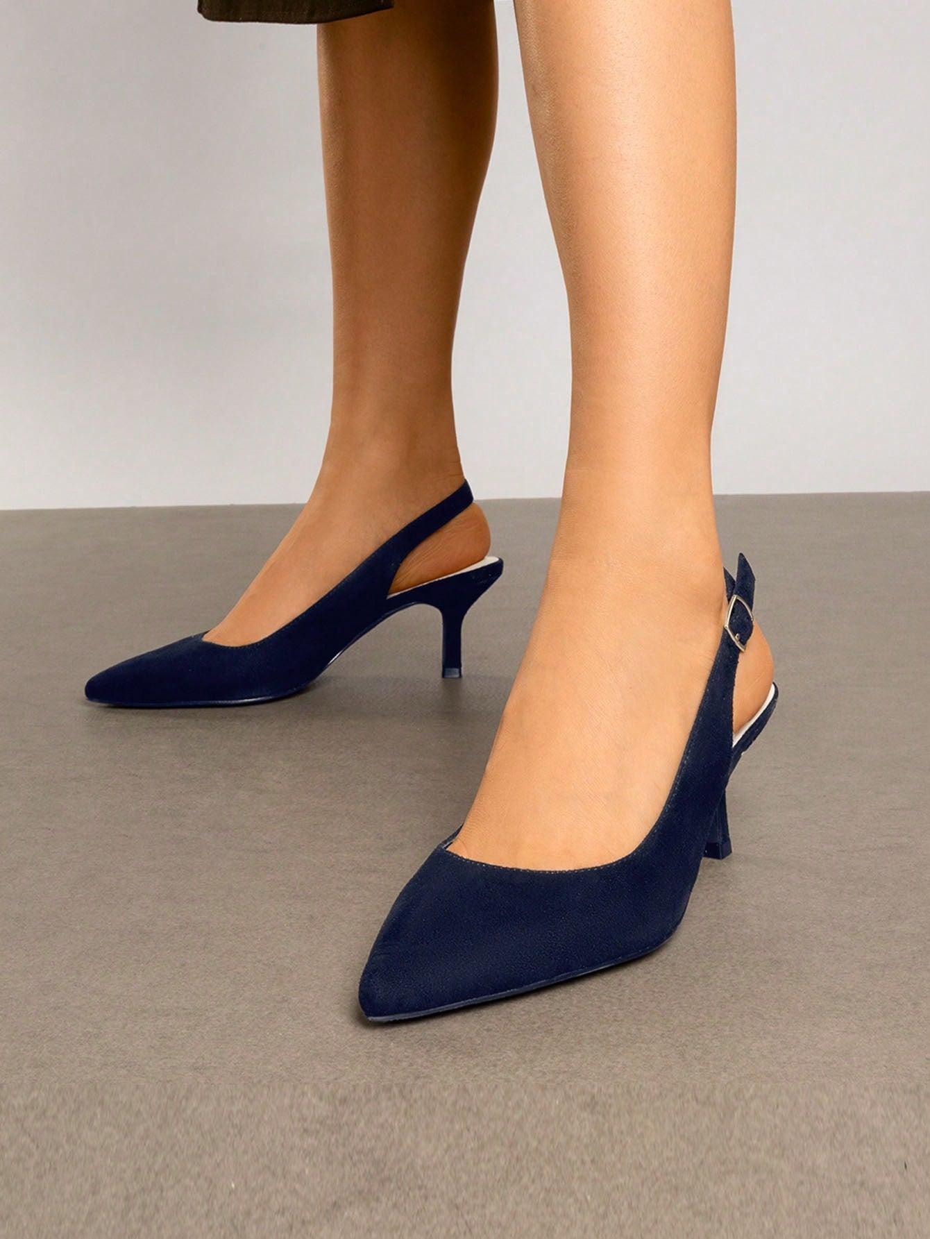Women's Kitten Heel Point Toe Buckle Decor Slingback Stiletto Low Heels Dress Bridal Elegant  Solid Color Wedding Pumps Shoes