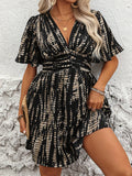 Plus Size Women Elegant Short Sleeve V-Neck Ruffle Hem Printed Dress For Summer
