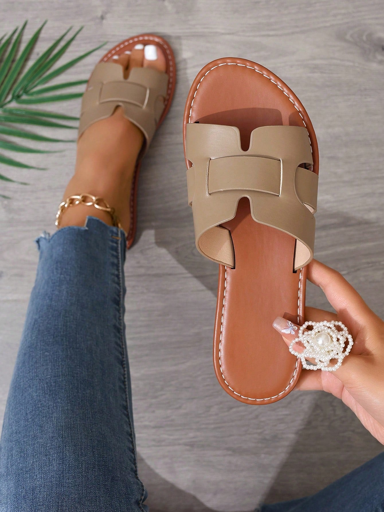 Korean Version Women Flat Sandals Casual Open Toe Slippers, Spring/Summer New Braided Roman Style Flat Outdoor Sandals, Fashionable Flats Suitable For Dresses. Perfect For Beach, Resort, Apartment, Navy Blue, Flat, One-Word Buckle, Black, Orange, White, Y