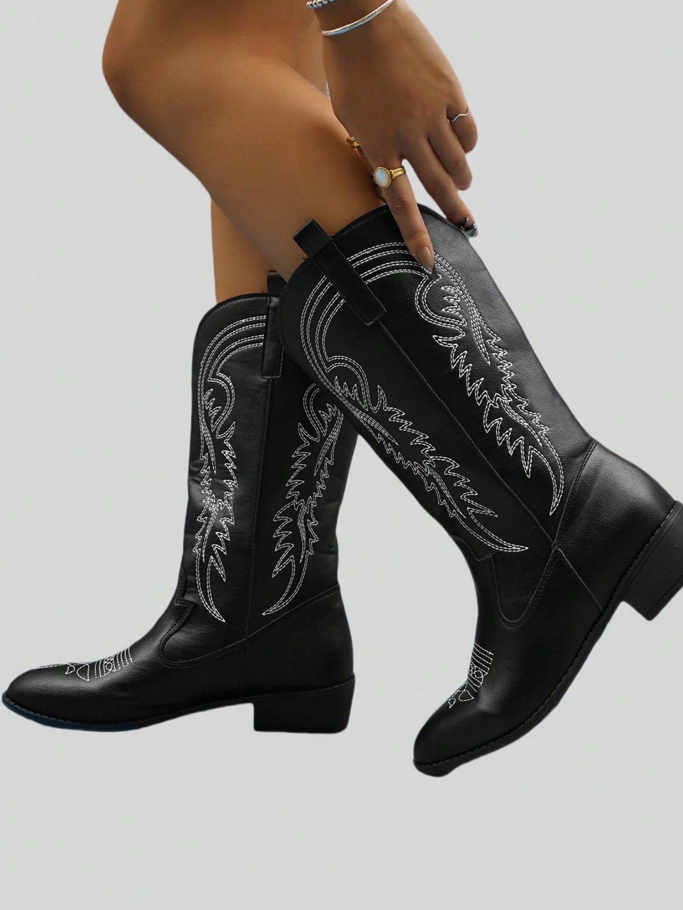 Fairycore Mid-Calf Western Style Colorblock Cowboy Boots, 2024 Spring/Summer New Arrival