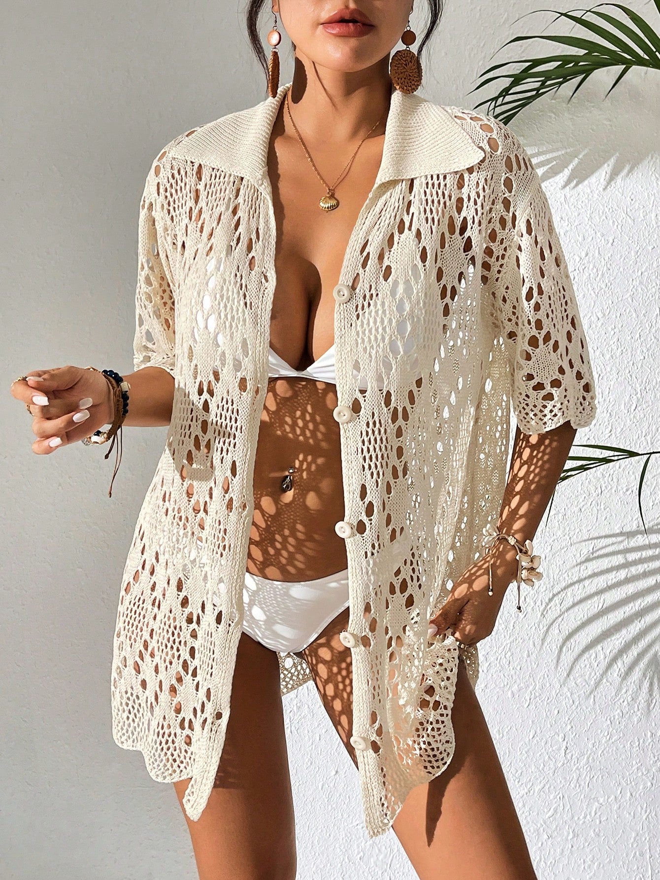 Women's Solid Color Hollow-Out Collar Casual Holiday Short Sleeve Kimono Cover Up For Layering