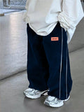 1pc Young Boy Casual Comfortable Fashionable Simple Practical All-Match Straight Pants With Decorative Badge, Elastic Waistband And Drawstring, Suitable For Daily, School, Travel, Sports, Spring And Summer