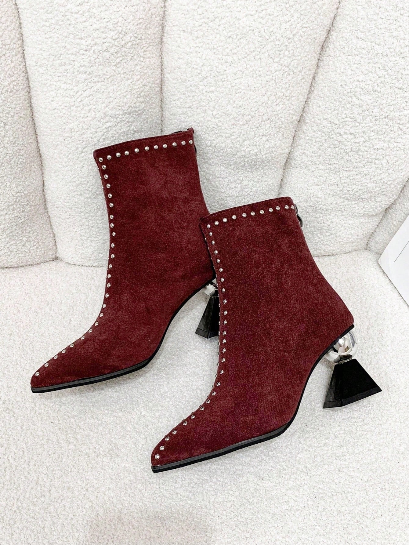 European And American Style Studded Ankle Boots For Women, Pointed Toe High Heeled Slim Single Boots For Fall And Winter