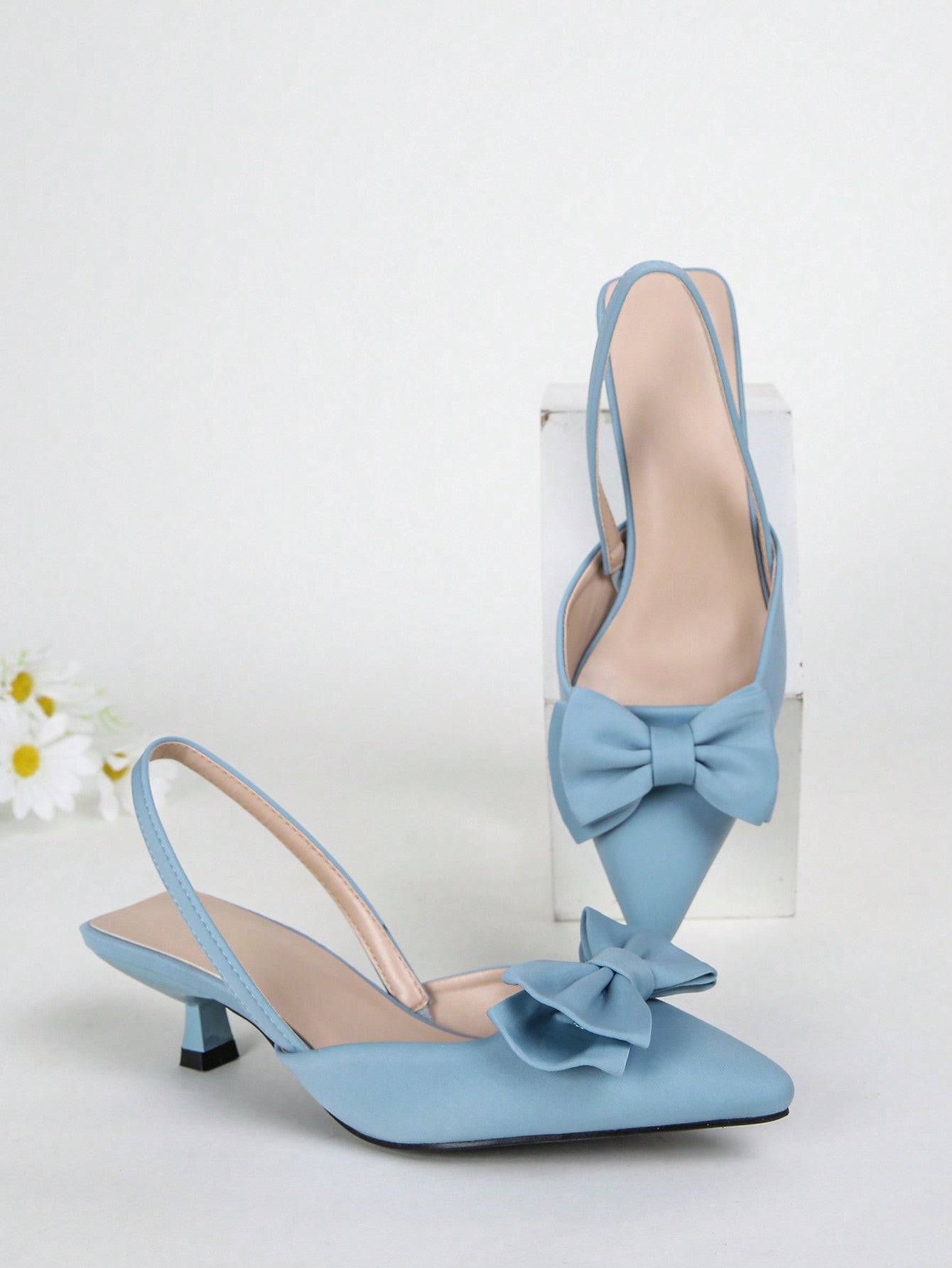 Blue Stylish Pointed Toe Sandals With Bowknot And Comfortable Thin Heels For Women, Everyday And Outdoor Wear