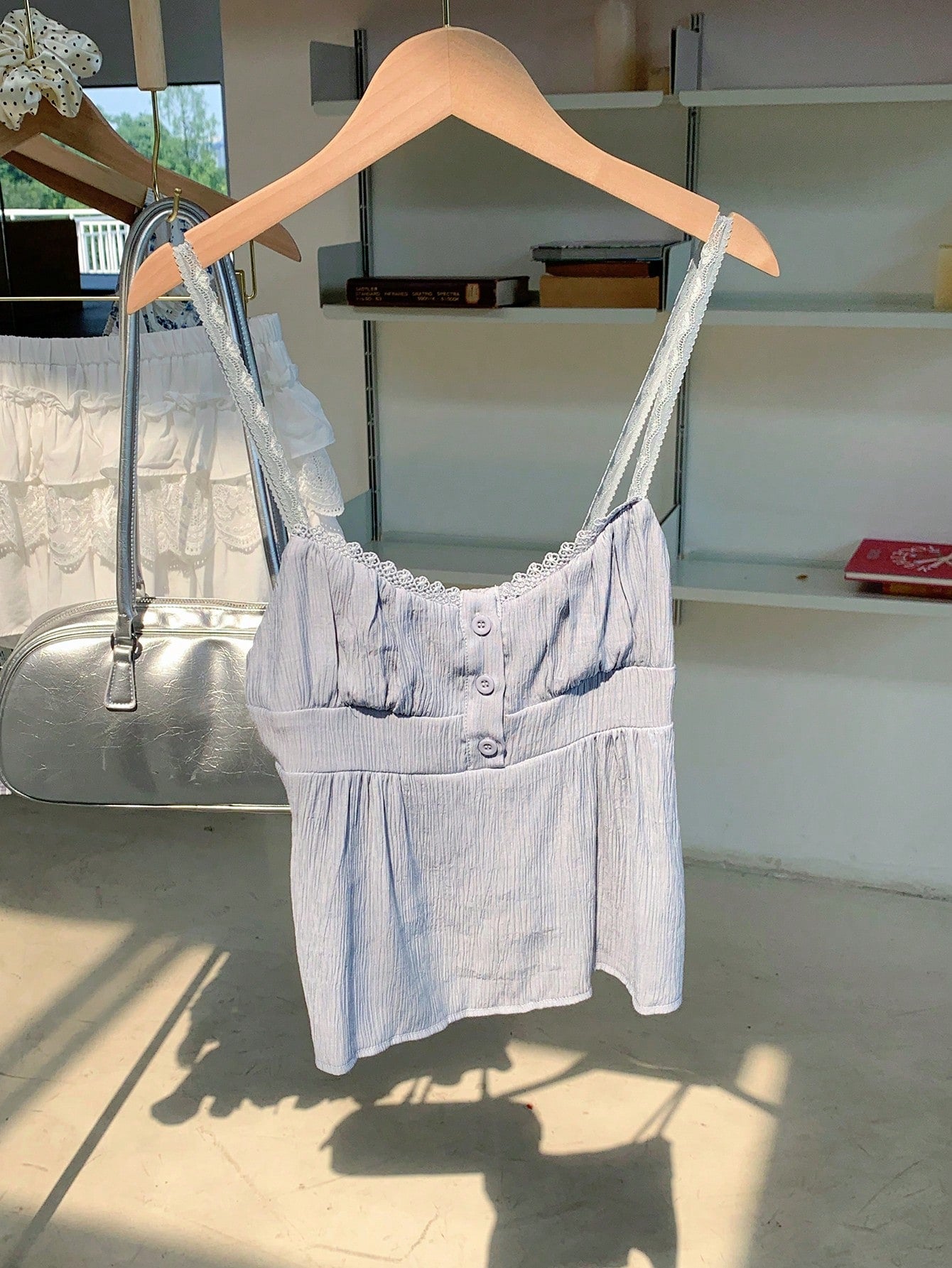 Spring/Summer Casual A-Line Lace Camisole With Buttons