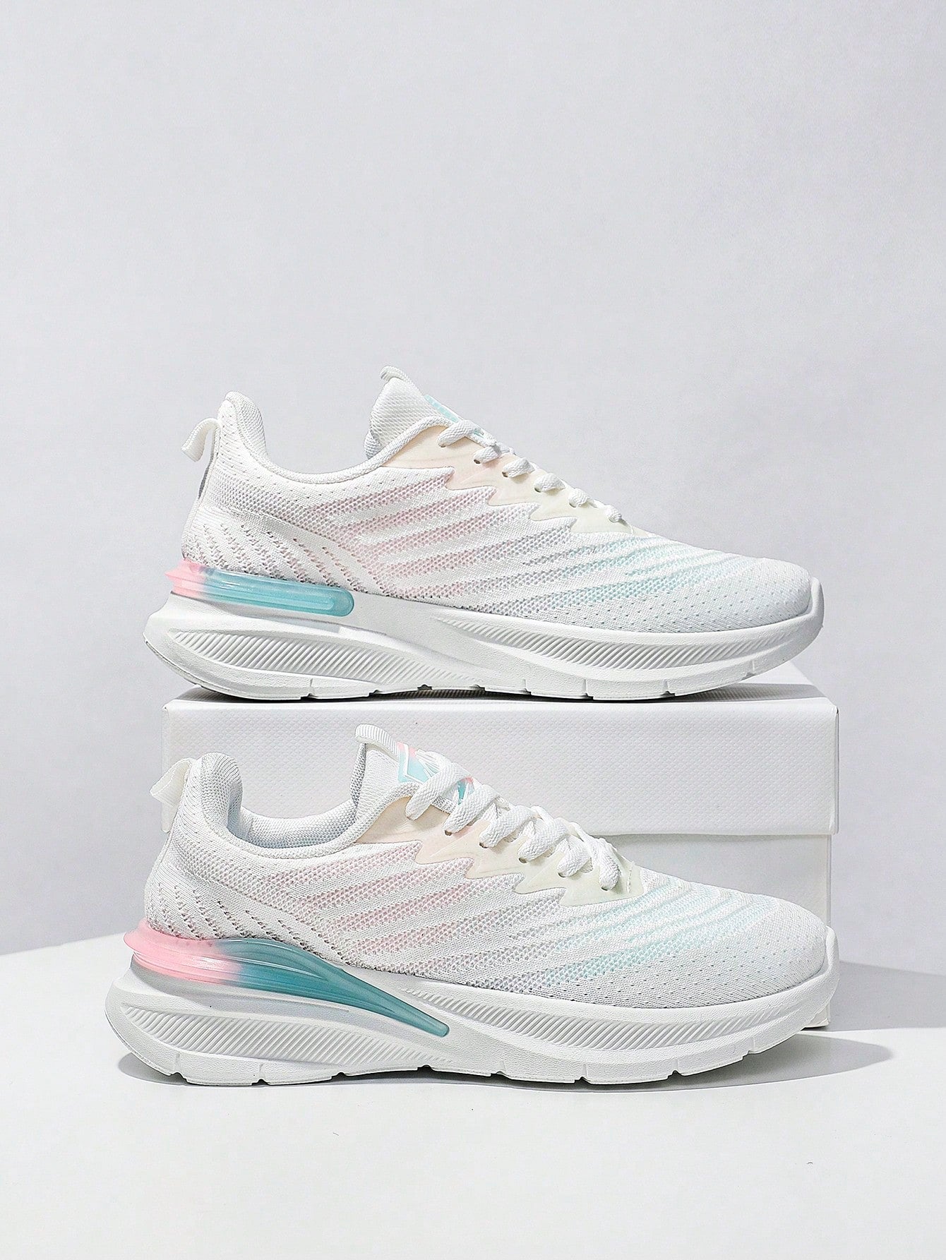 2024 Fashion Casual Sports Shoes Comfortable And Fashionable Sneakers Lightweight And Breathable Running Shoes Cute Shoes For Women Ladies White Shoes Outdoor Walking And Shopping Very Soft Available In Multiple Colors