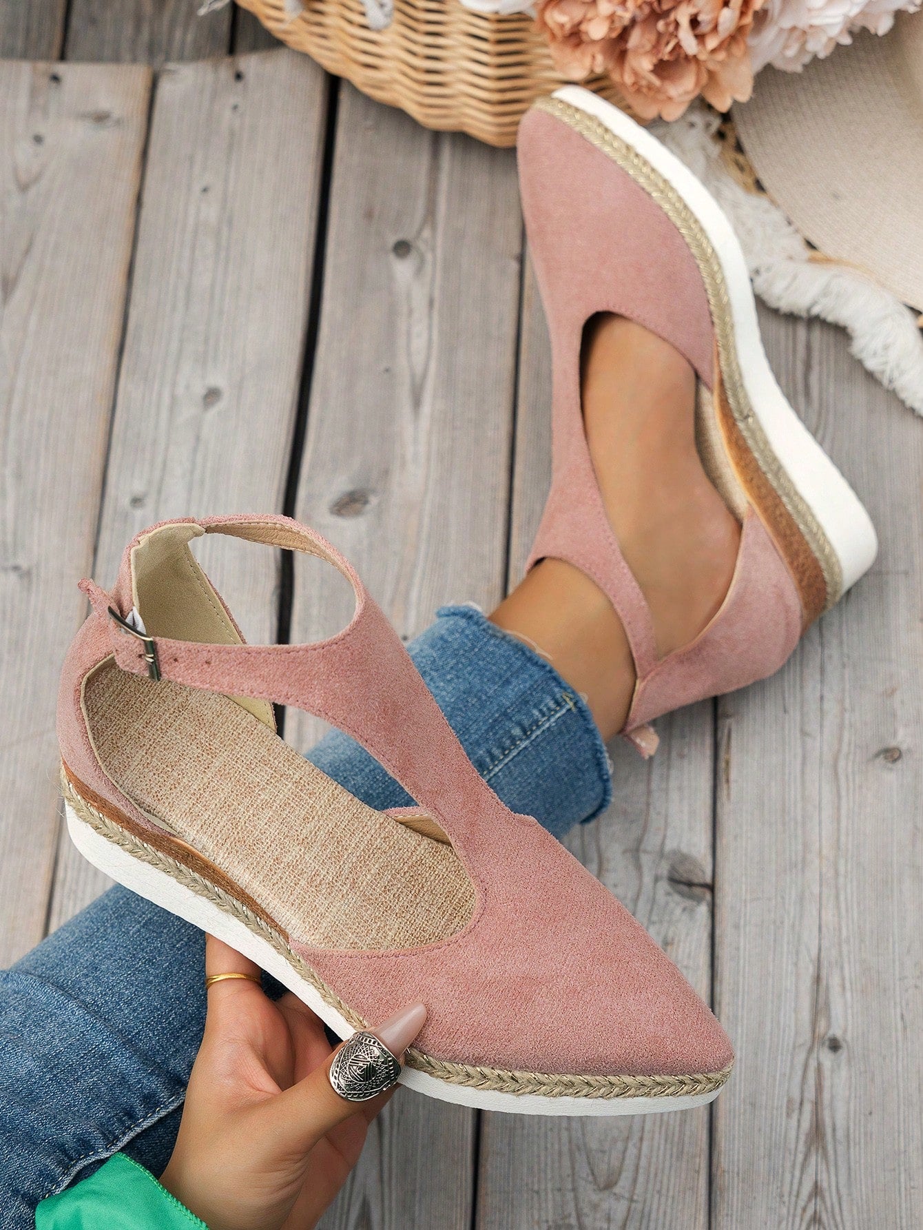 Women's Gold Wedge Heel Platform Shoes, Lightweight & Slip-Resistant Work Shoes For Fashion Parties And Bohemian Holiday Styles, Open-Toe Color-Blocked High Heels For Vacation