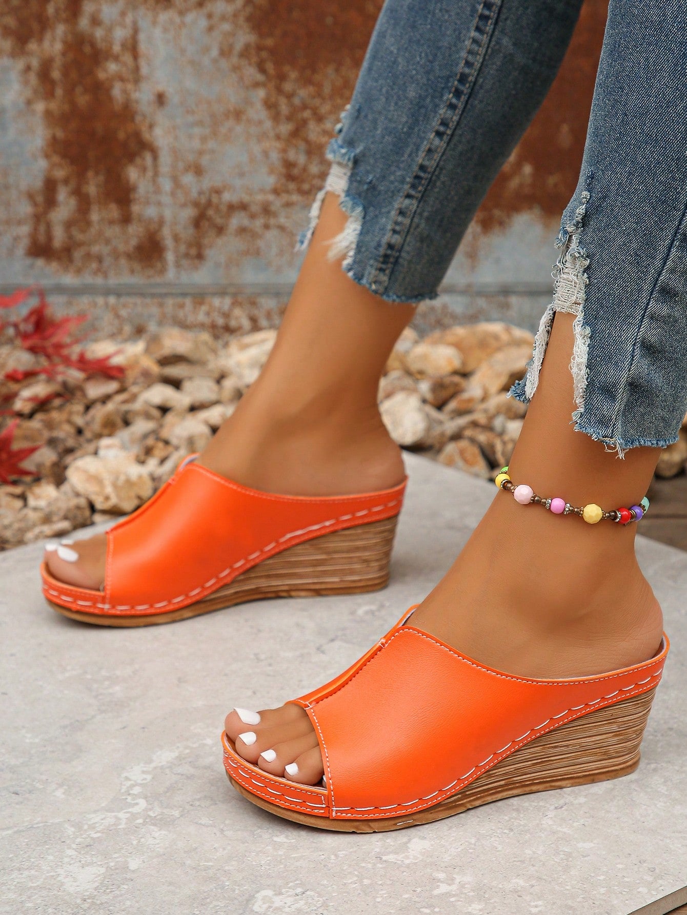 New Summer Fashion Versatile Orange PU Round Toe Wedge Thick Sole Open Toe Women Comfortable Slip-On Wedge Sandals