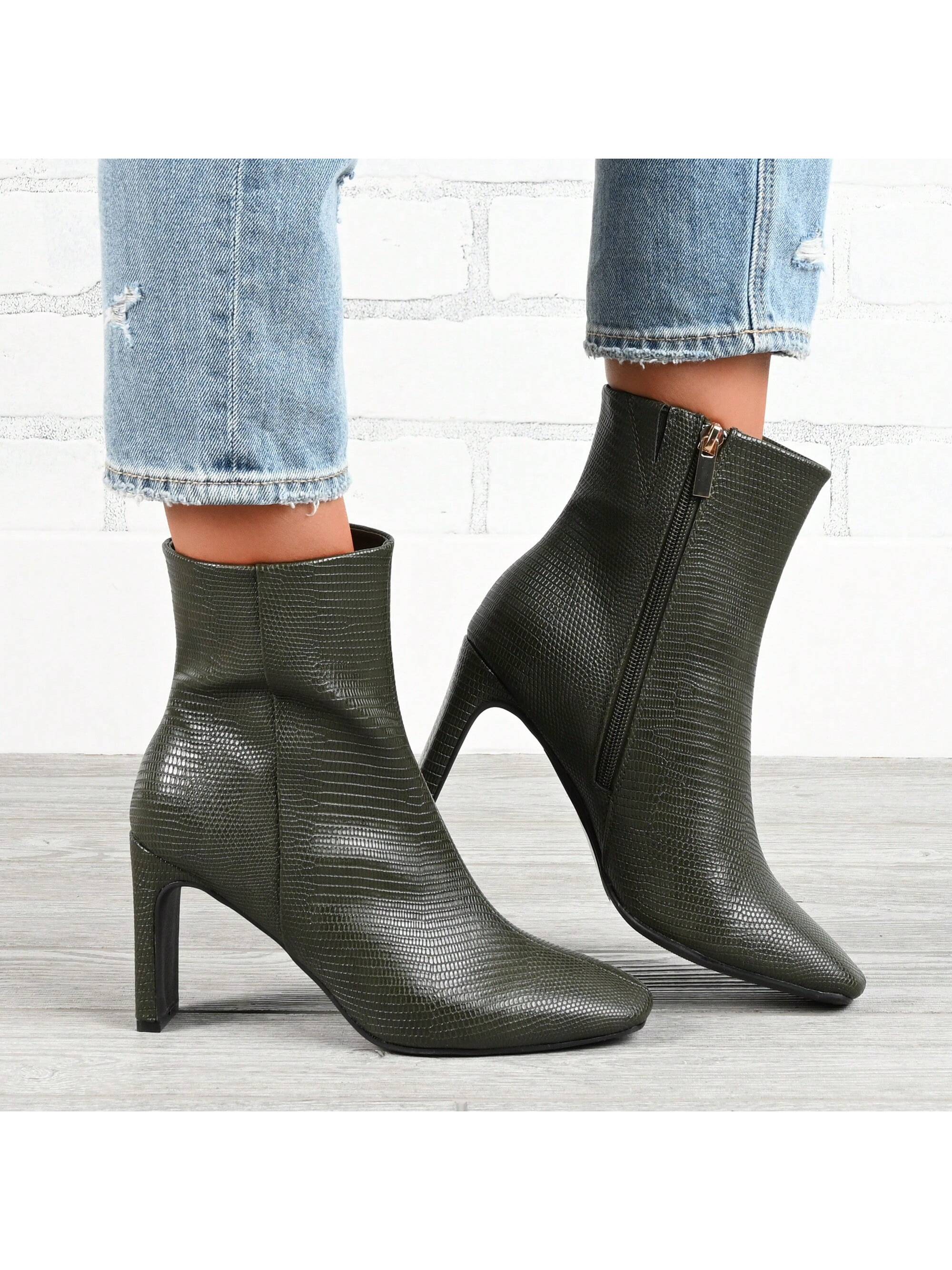Womens Inside Zip Block Heel Booties