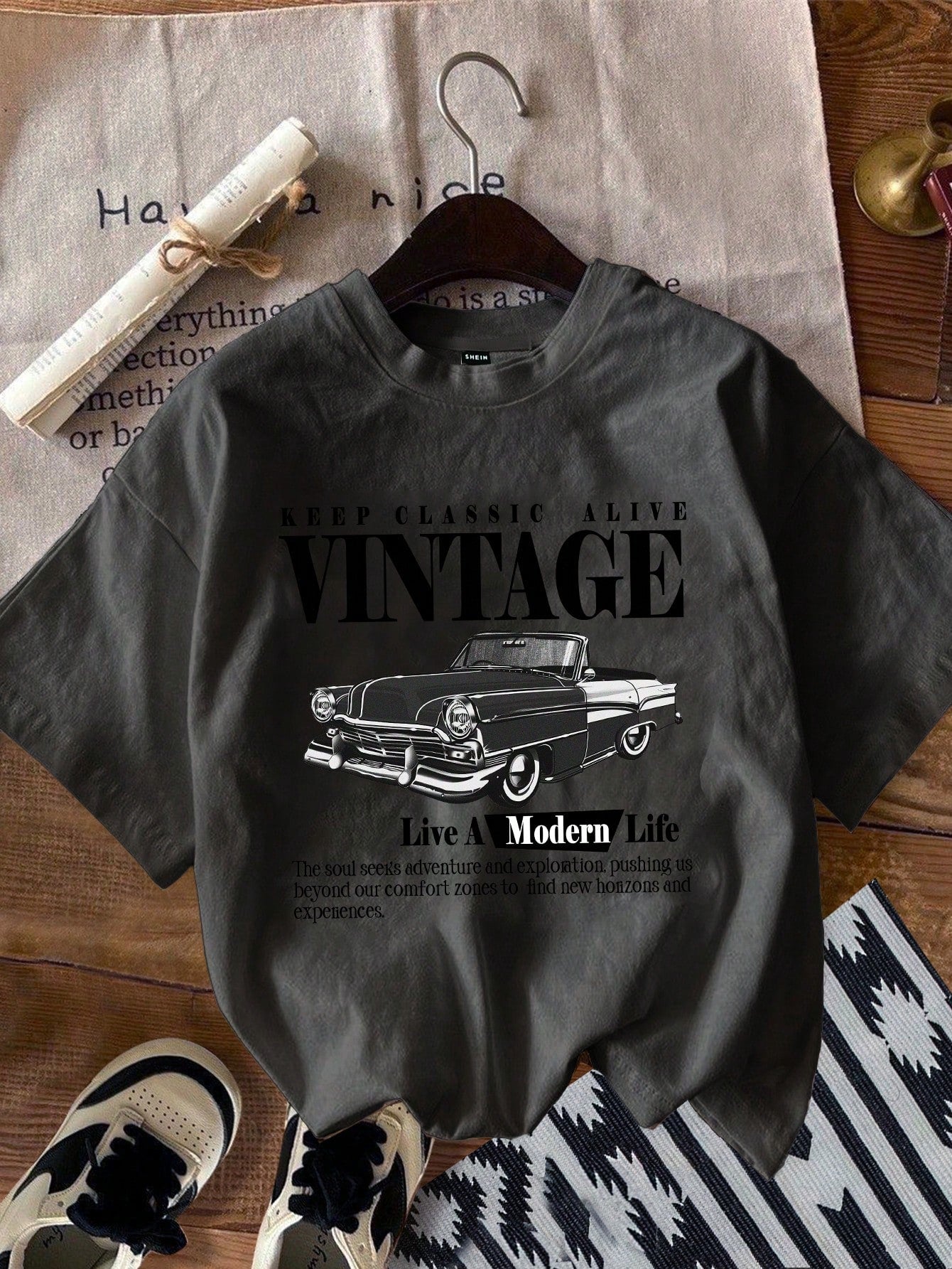 Casual Retro Car Printed White Round Neck Slim Fit Women's T-Shirt, Summer KEEP CLASSIC ALIVE VINTAGE Live A Modern Life The Soul Seeks Adventure And Exploration, Pushing Us Beyond Our Comfort Zones To Find New Horizons And Experiences