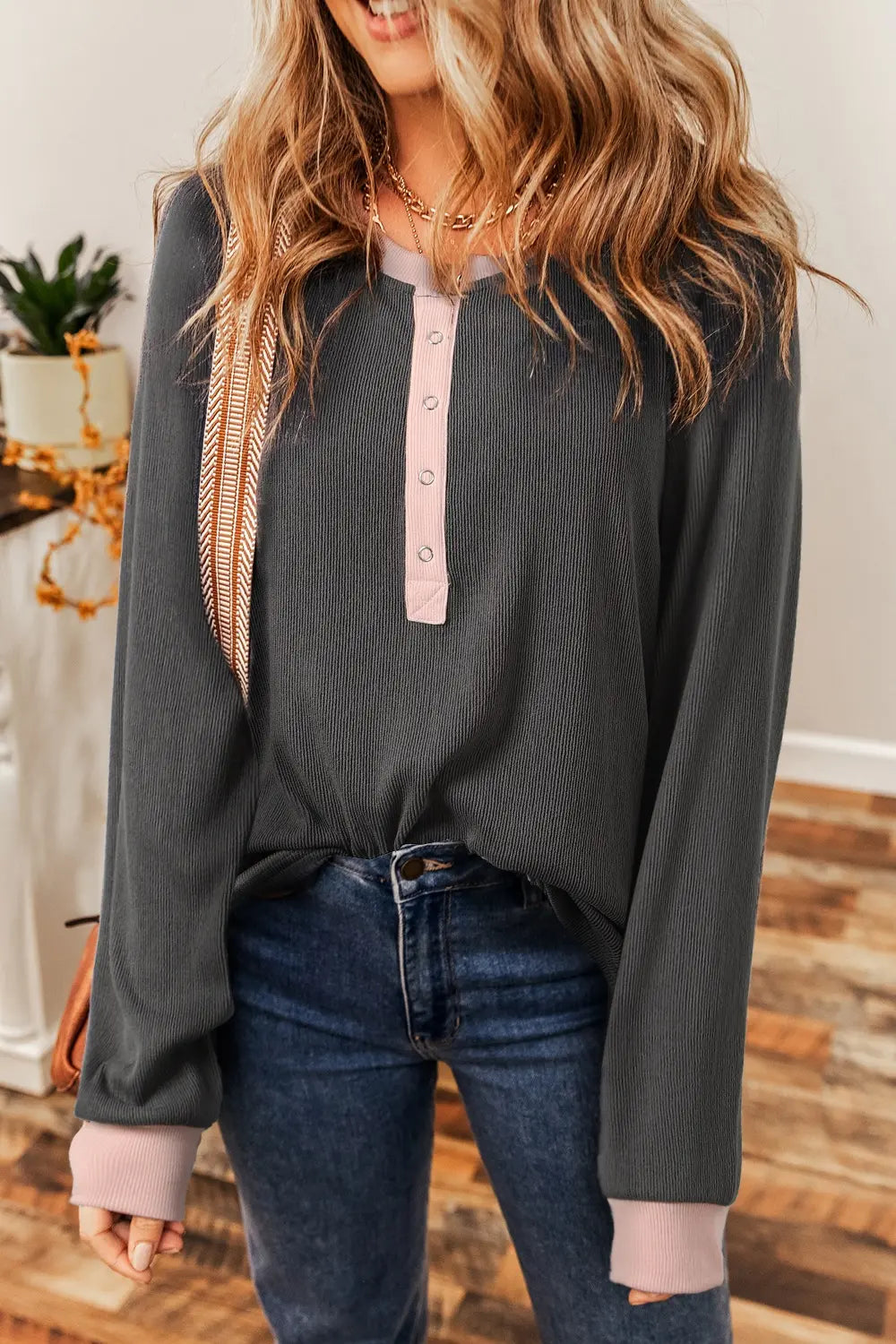 Contrast Half Snap Long Sleeve T-Shirt